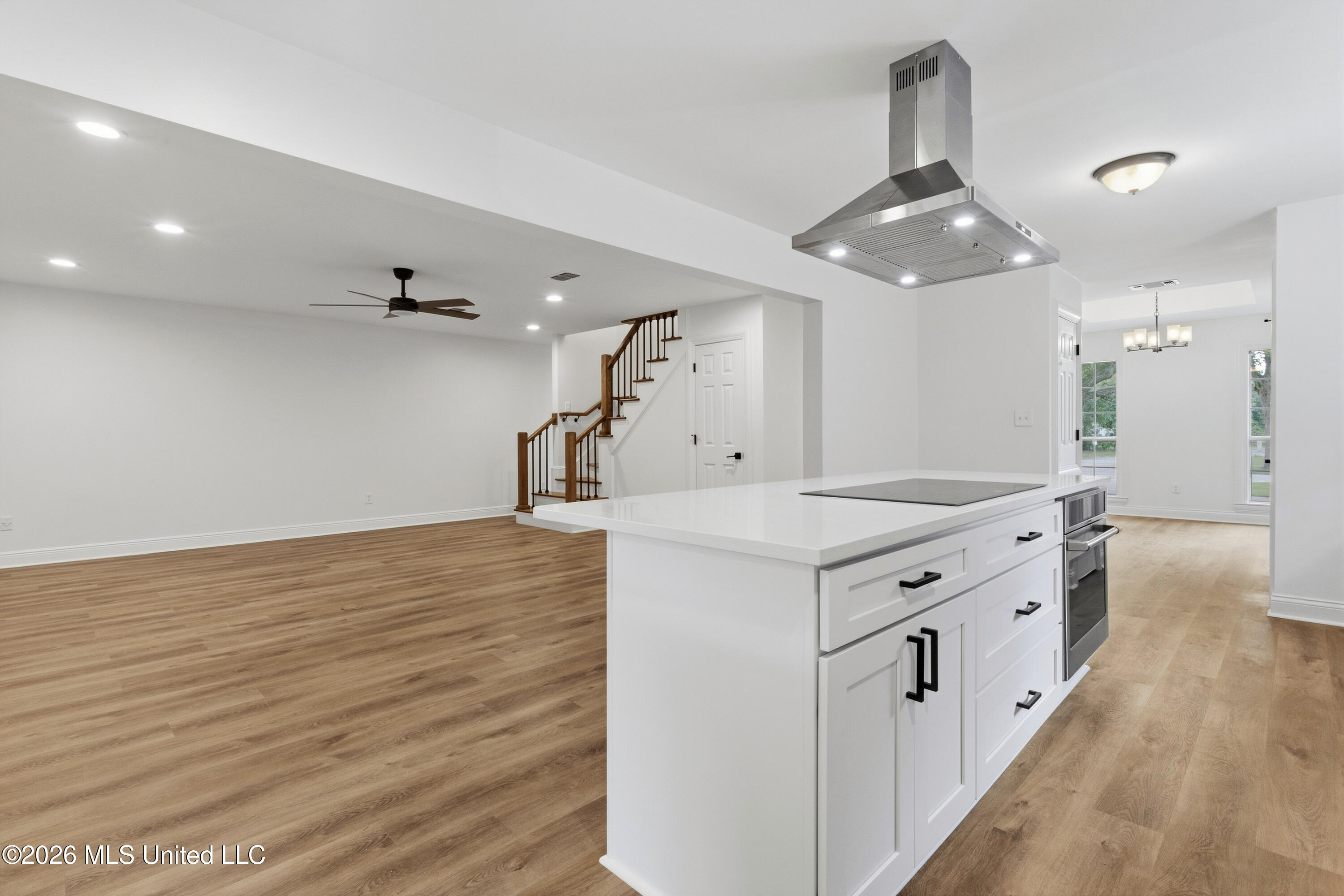 3 Hearthstone Manor