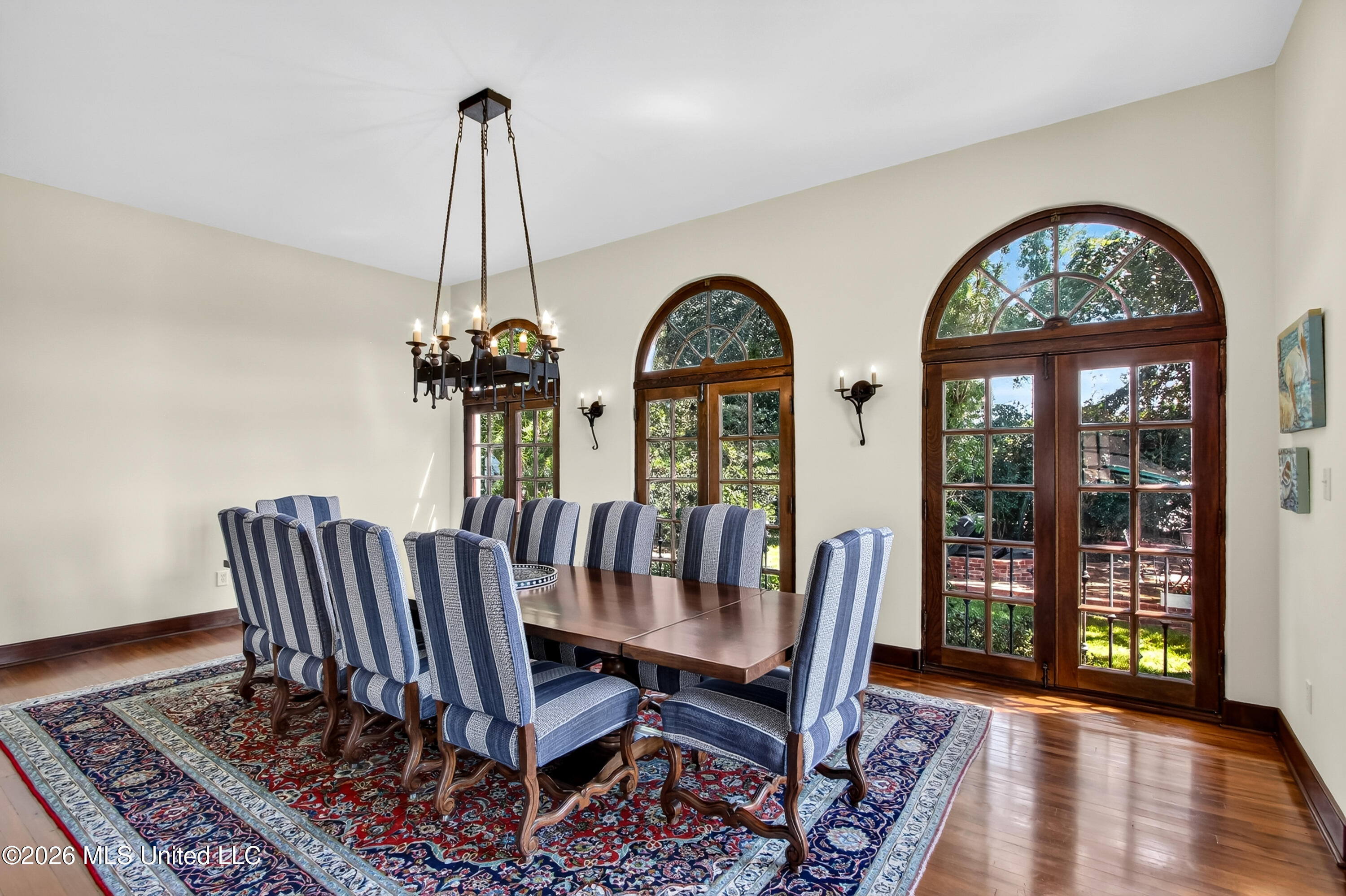 13801 Arbor Circle