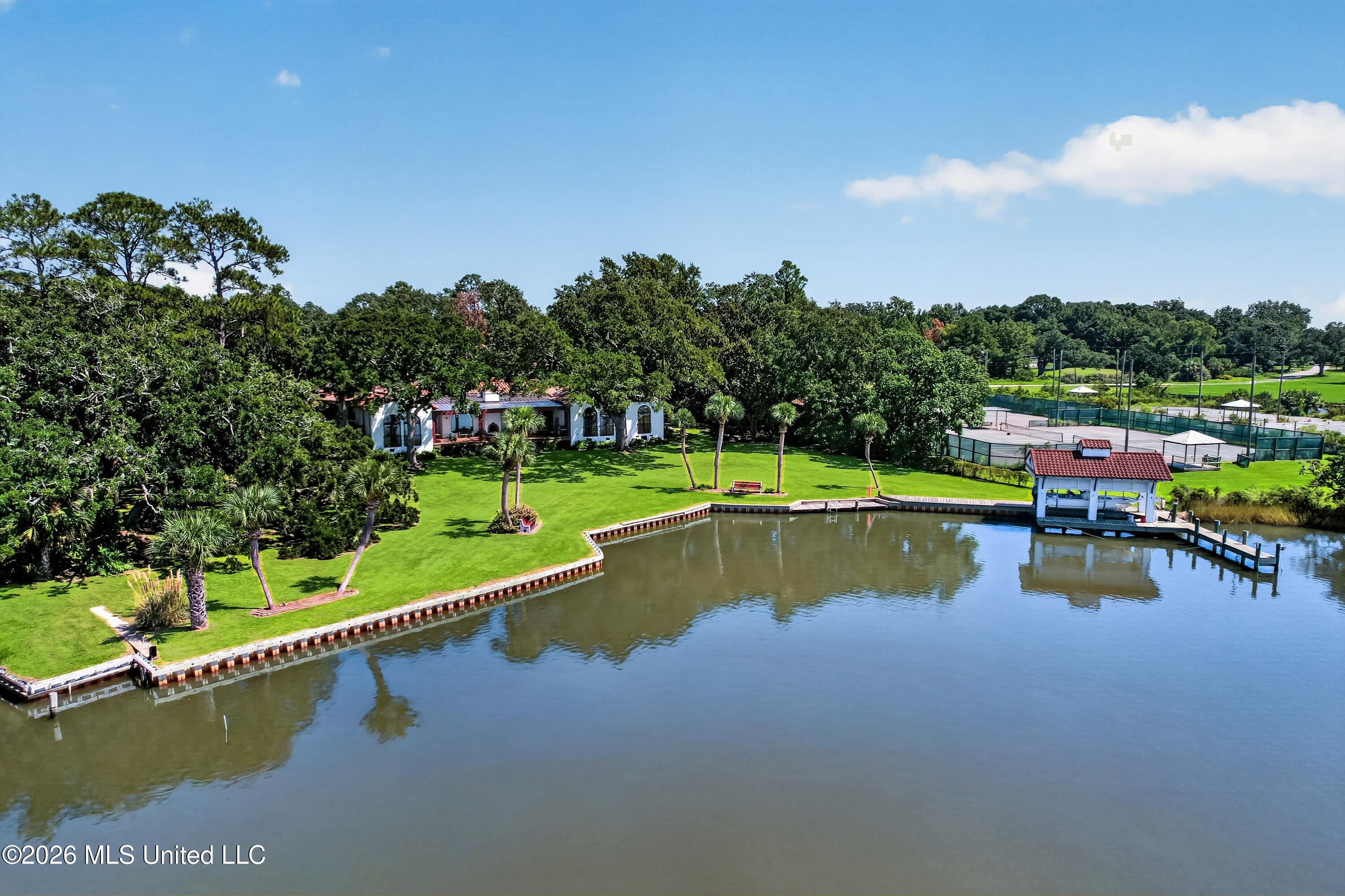 13801 Arbor Circle