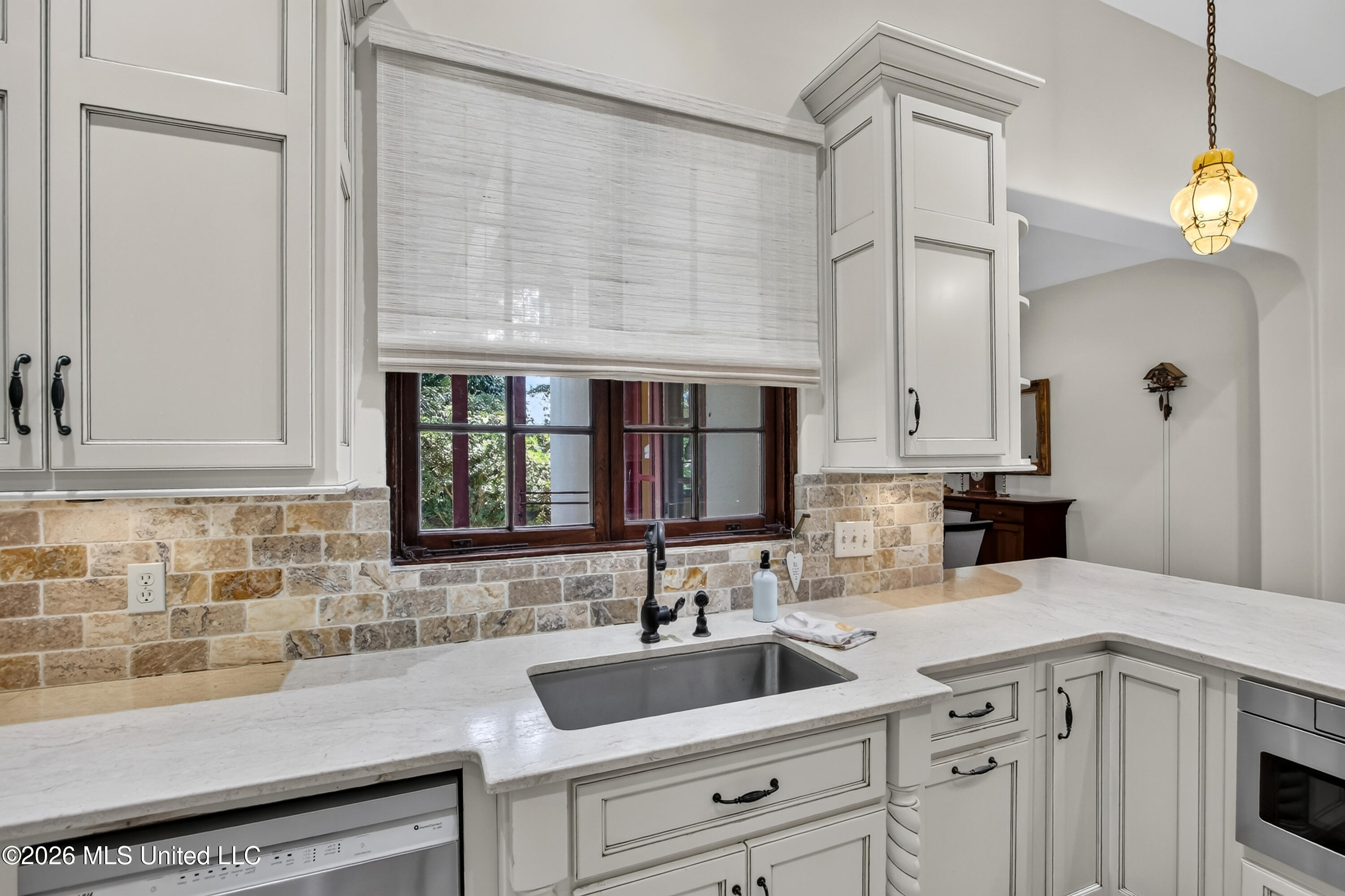 13801 Arbor Circle