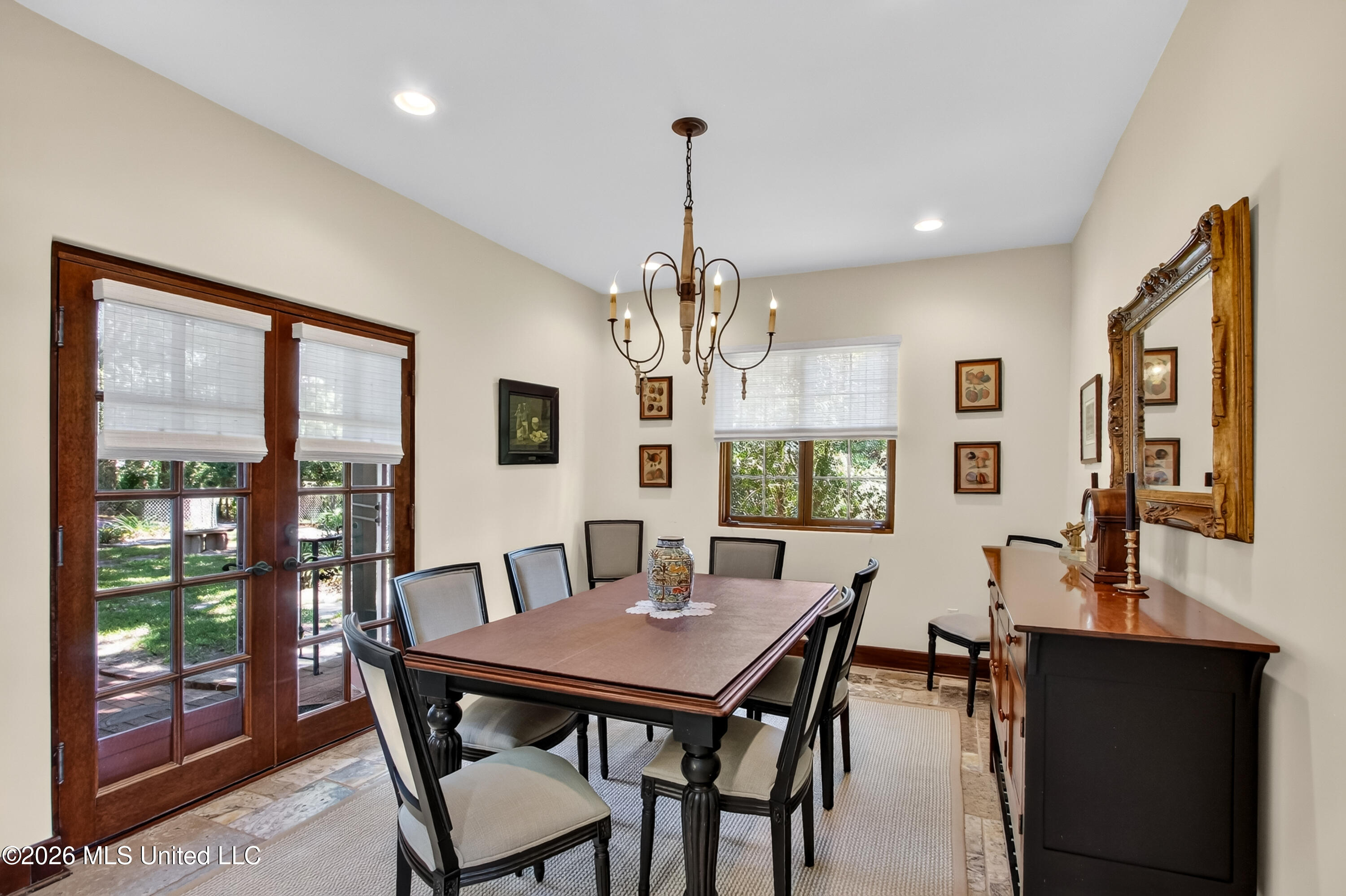 13801 Arbor Circle