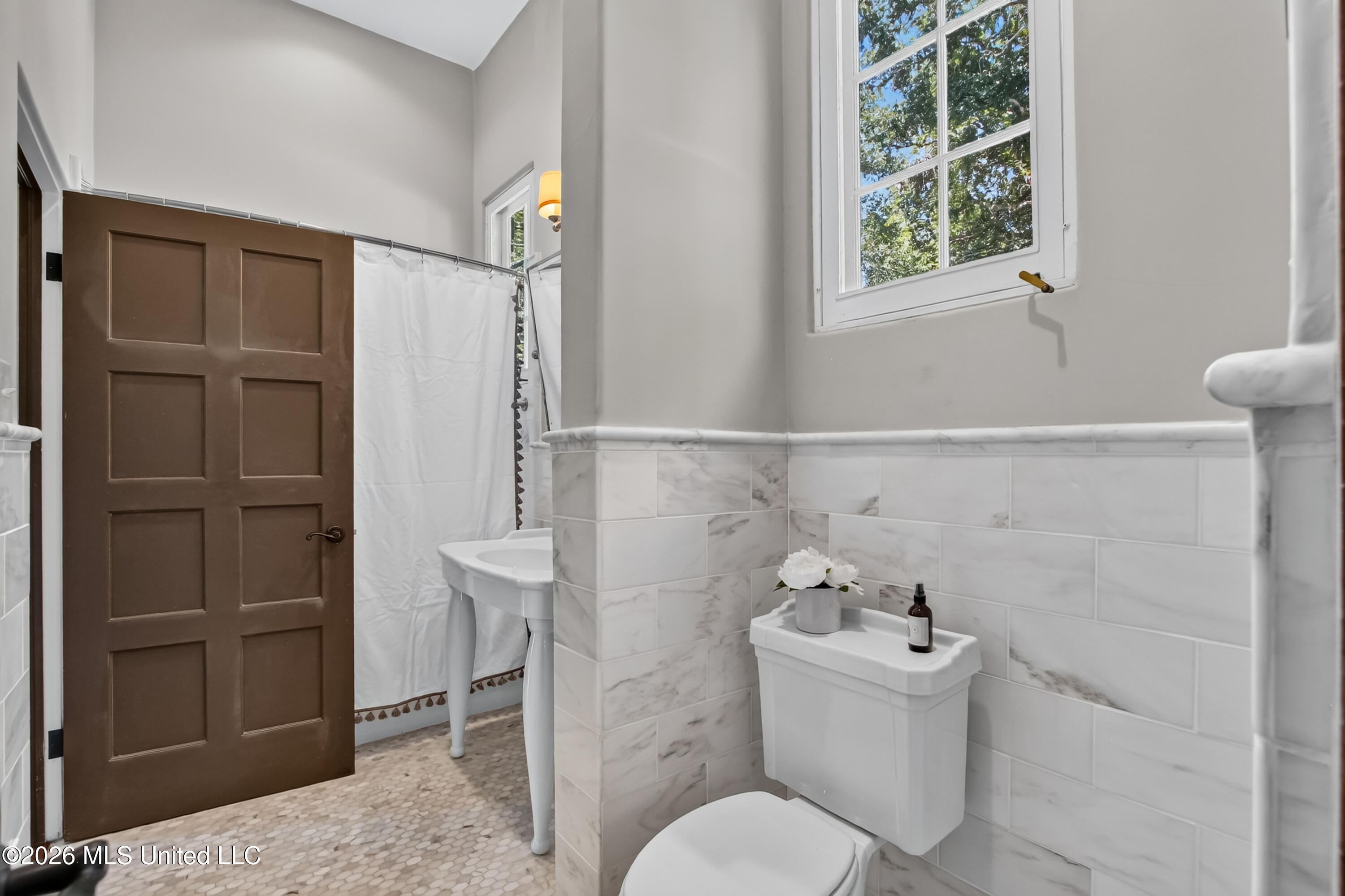 13801 Arbor Circle