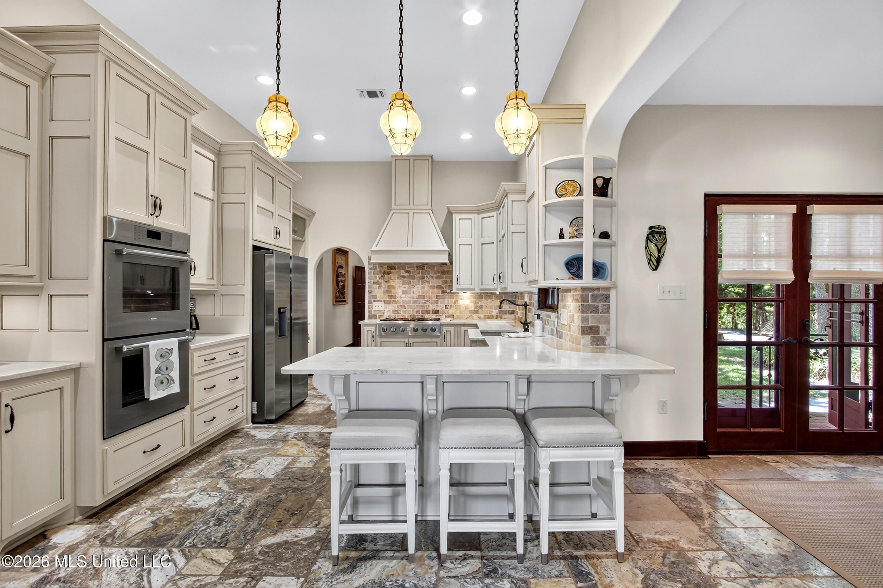 13801 Arbor Circle