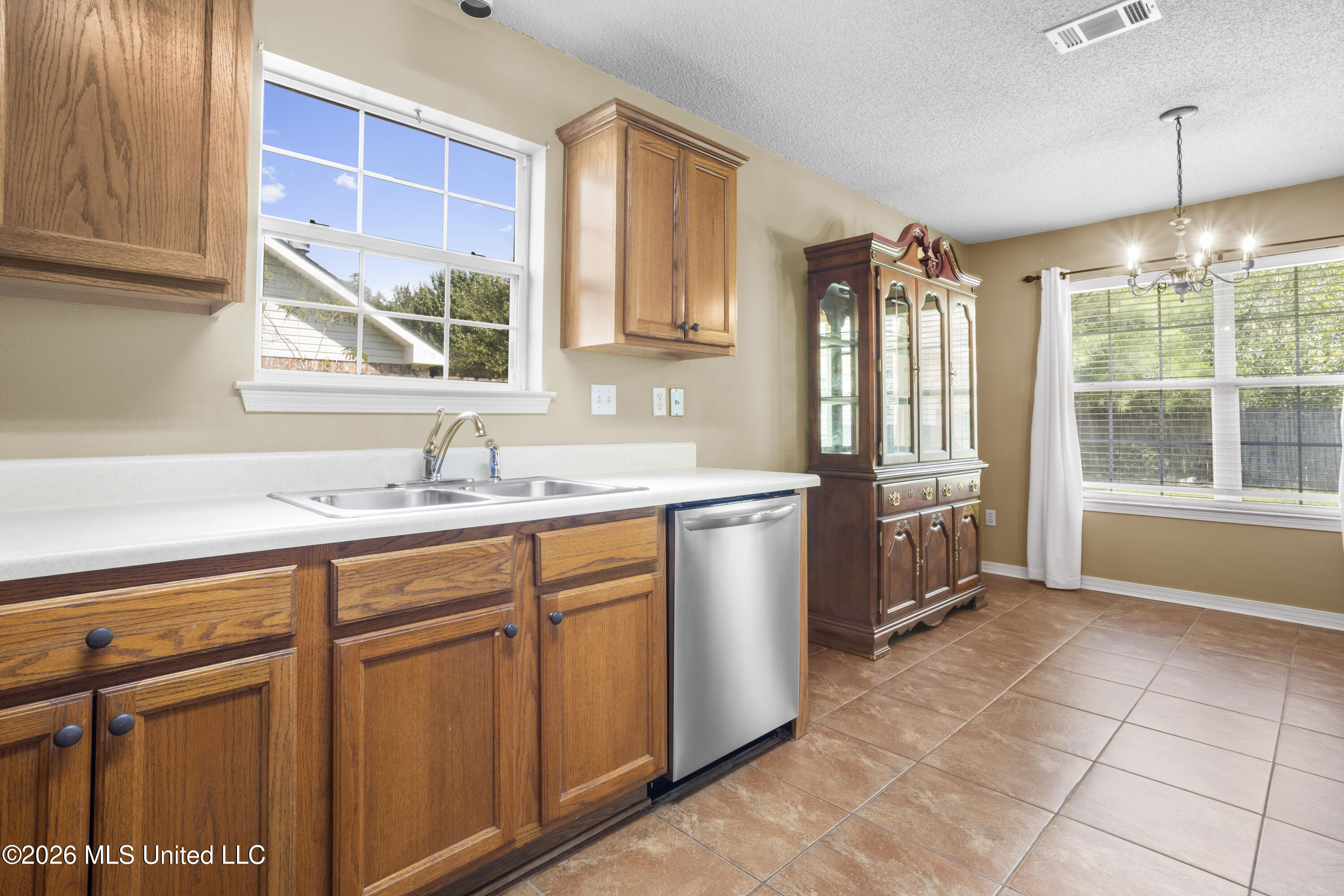 1622 Lori Drive