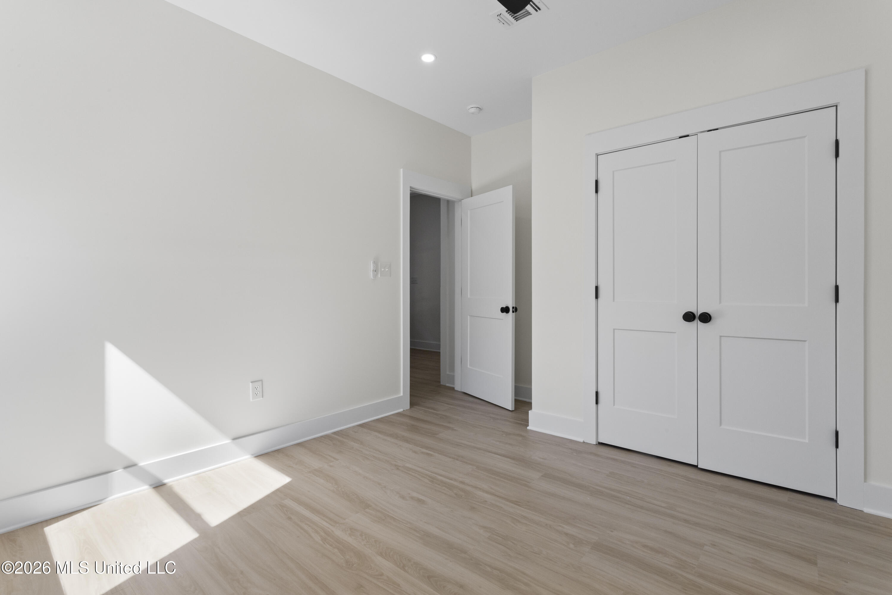 1612 Deer Street