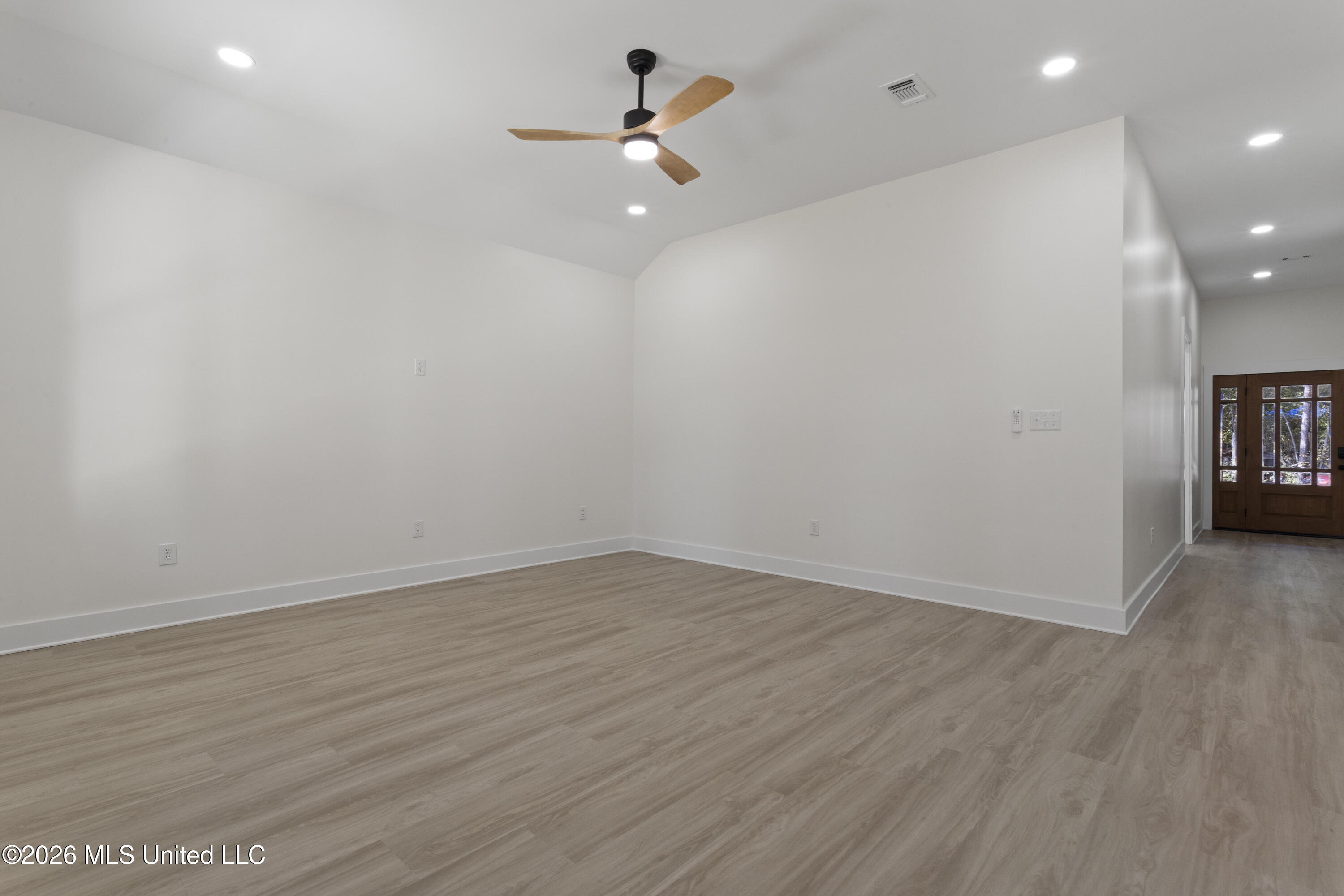 1612 Deer Street