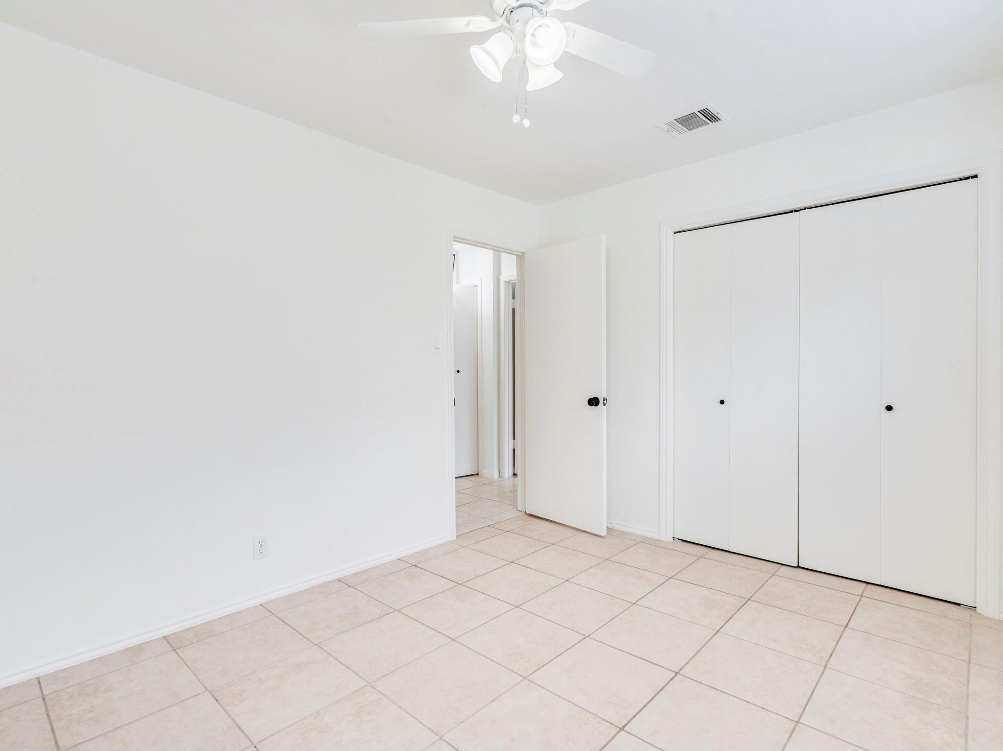 2110 Willow WAY