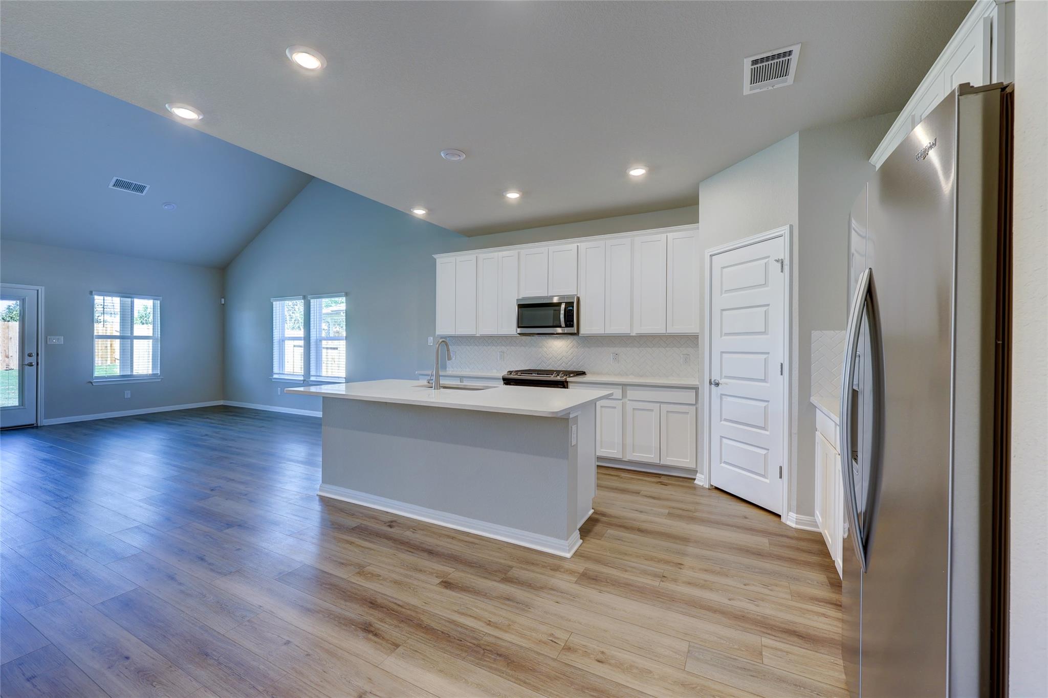 117 Fairmeadow Downs DR