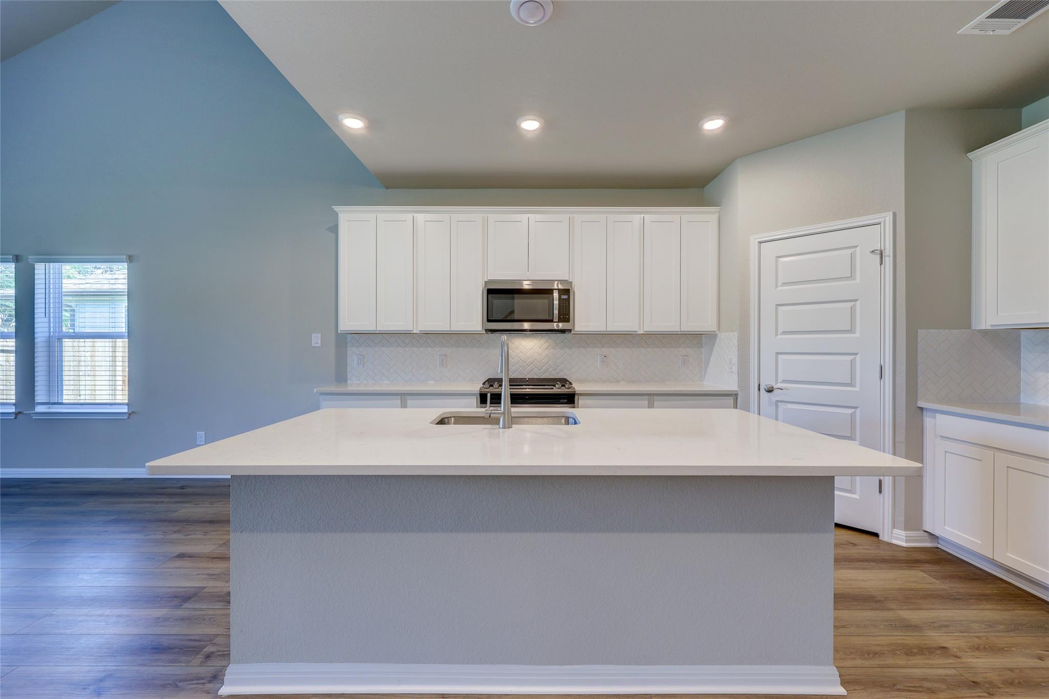 117 Fairmeadow Downs DR