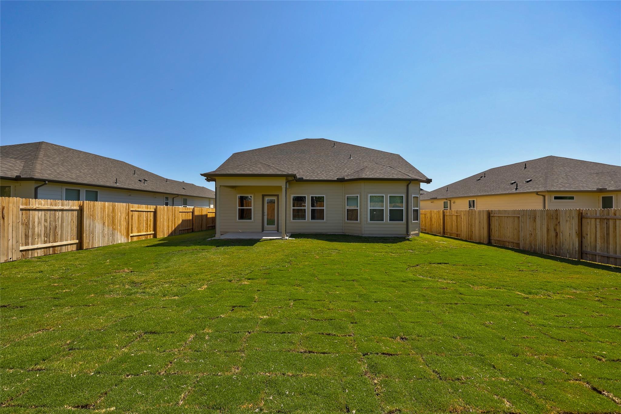 117 Fairmeadow Downs DR