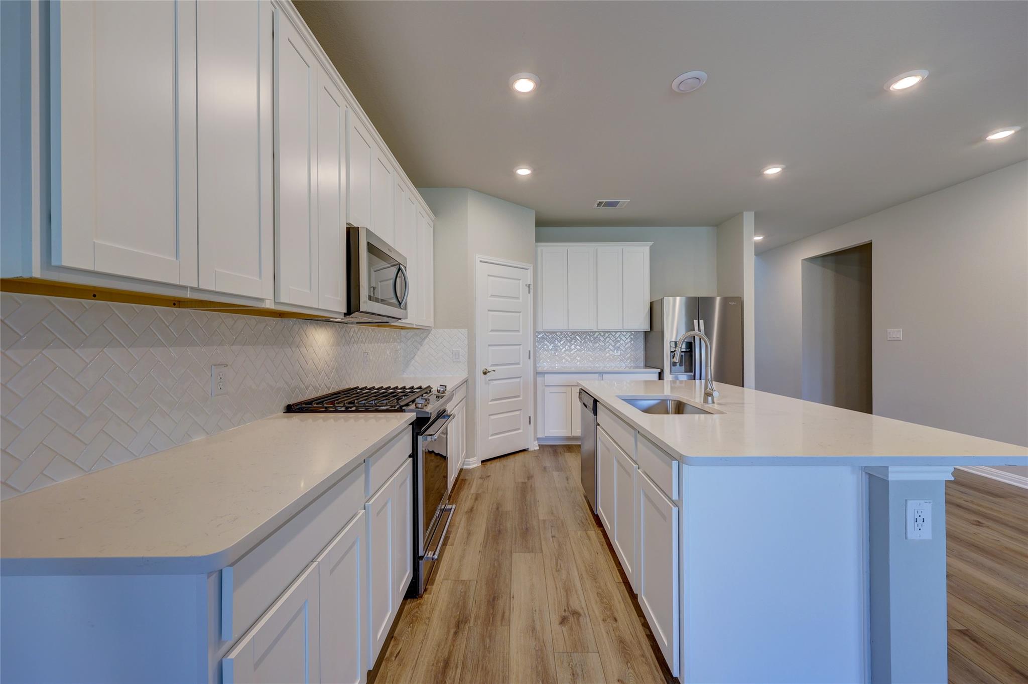 117 Fairmeadow Downs DR