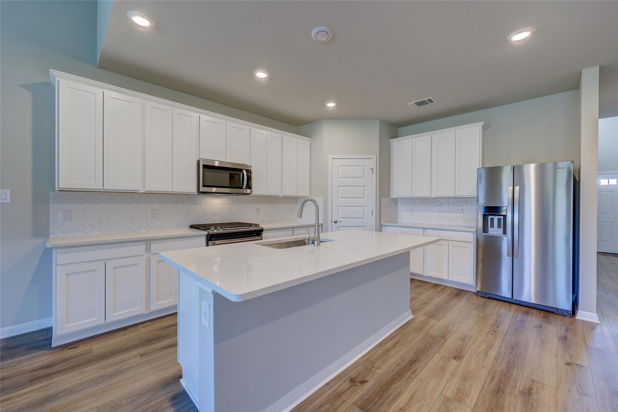 117 Fairmeadow Downs DR