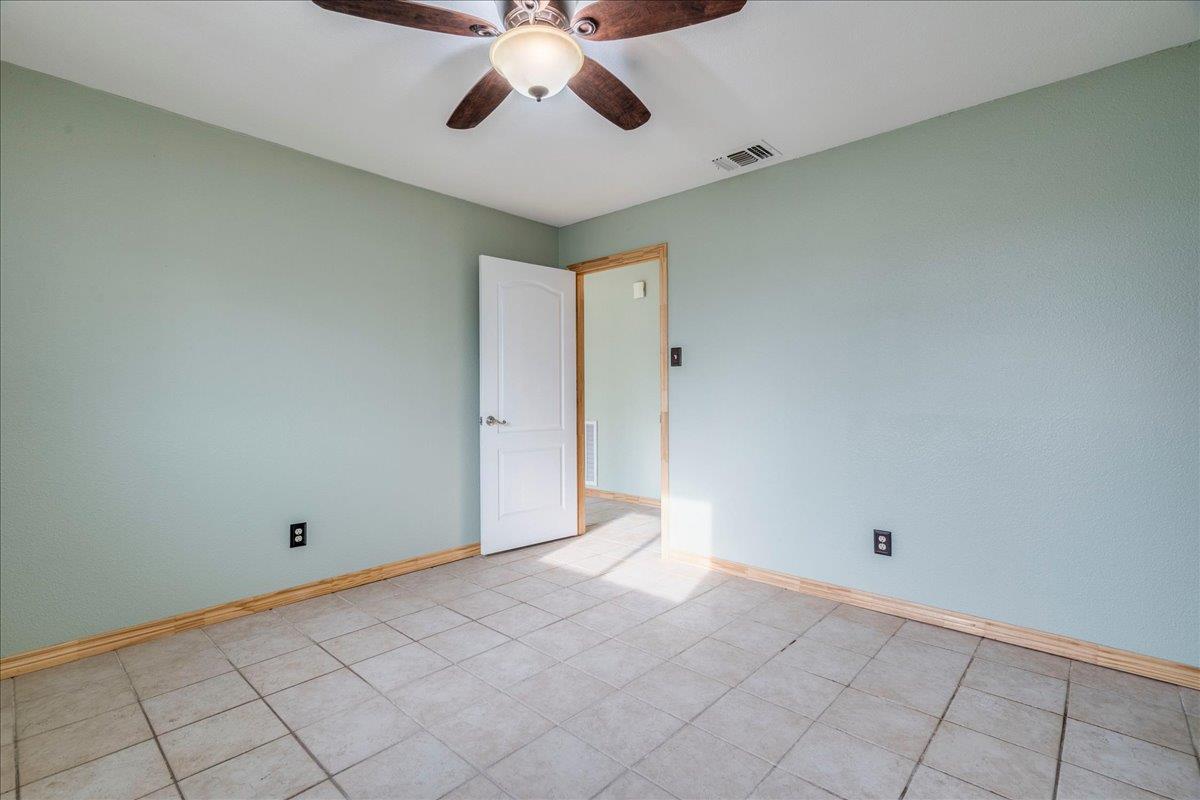 904 Conway DR