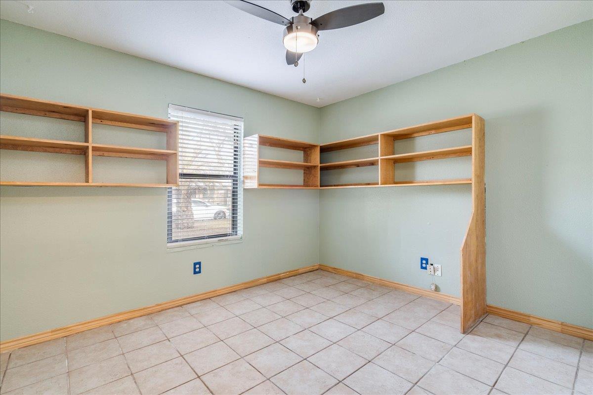 904 Conway DR