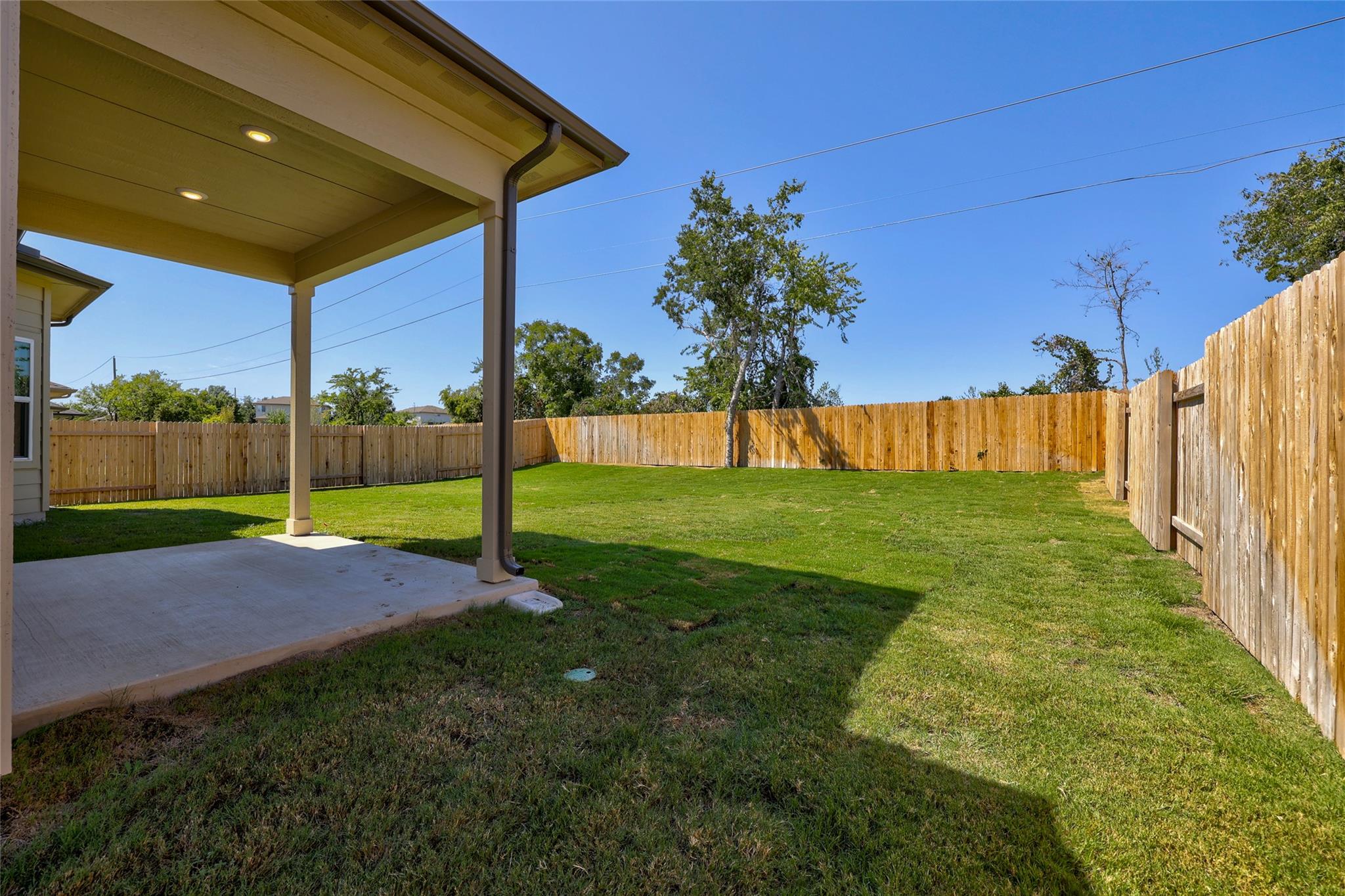 117 Fairmeadow Downs DR