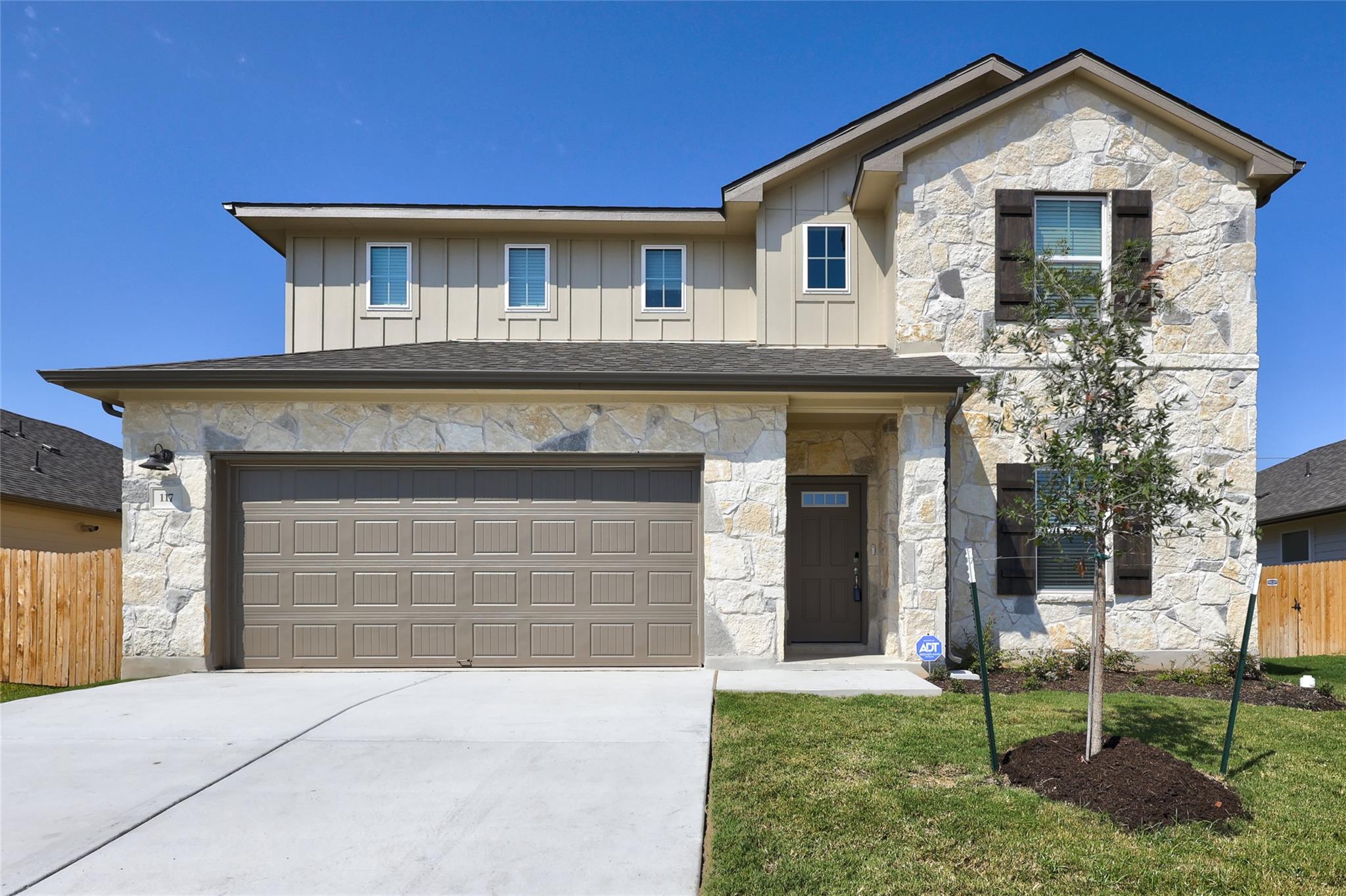 117 Fairmeadow Downs DR