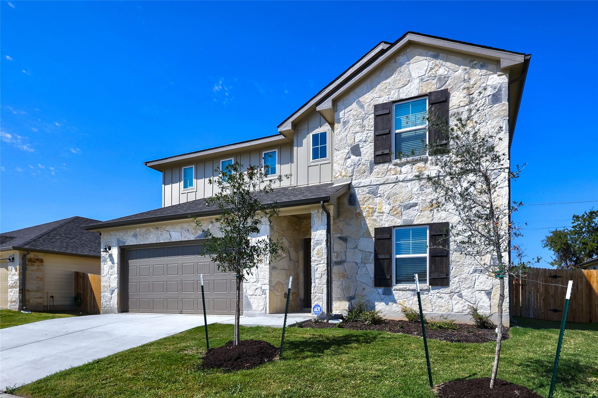 117 Fairmeadow Downs DR