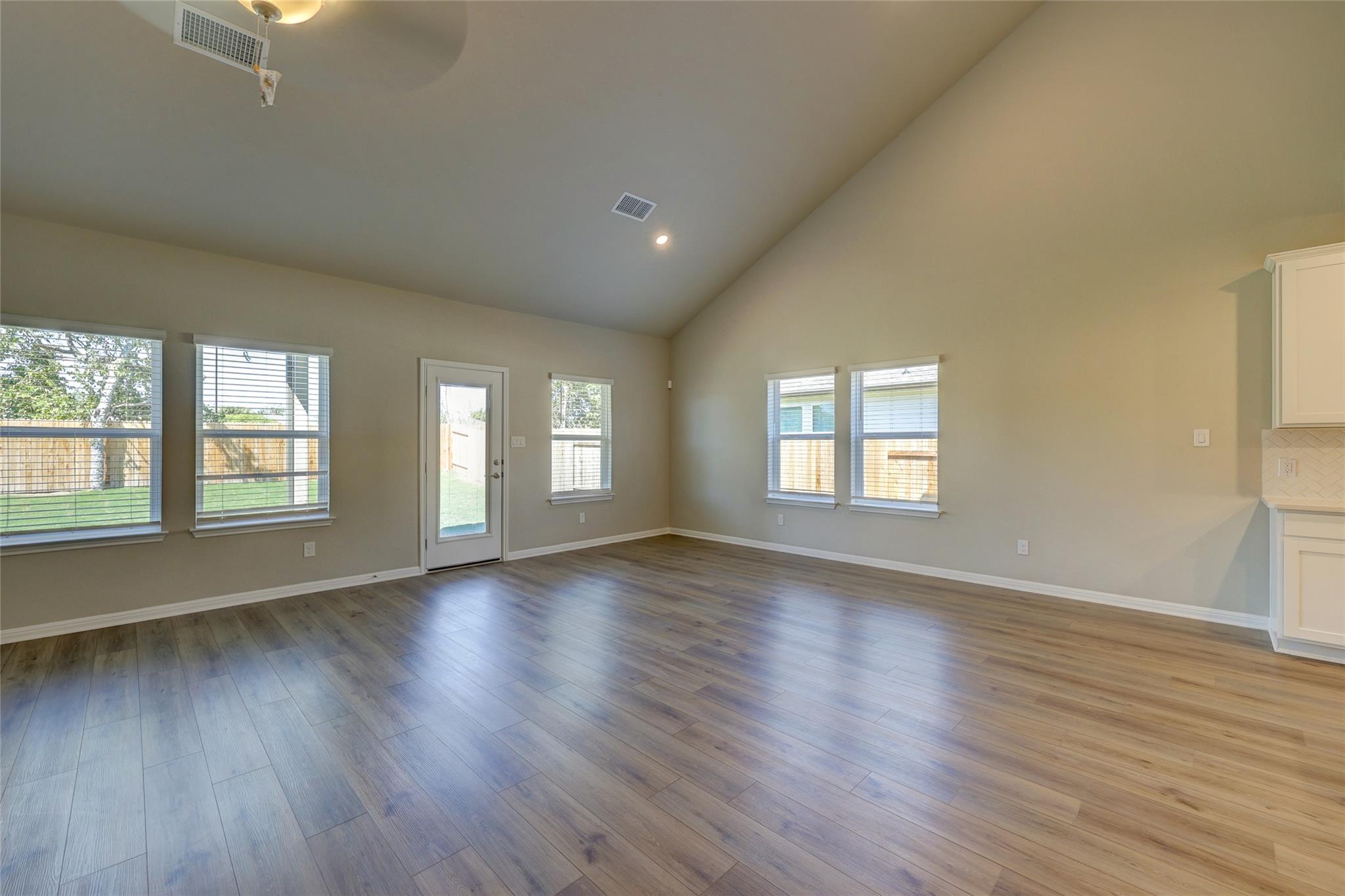 117 Fairmeadow Downs DR