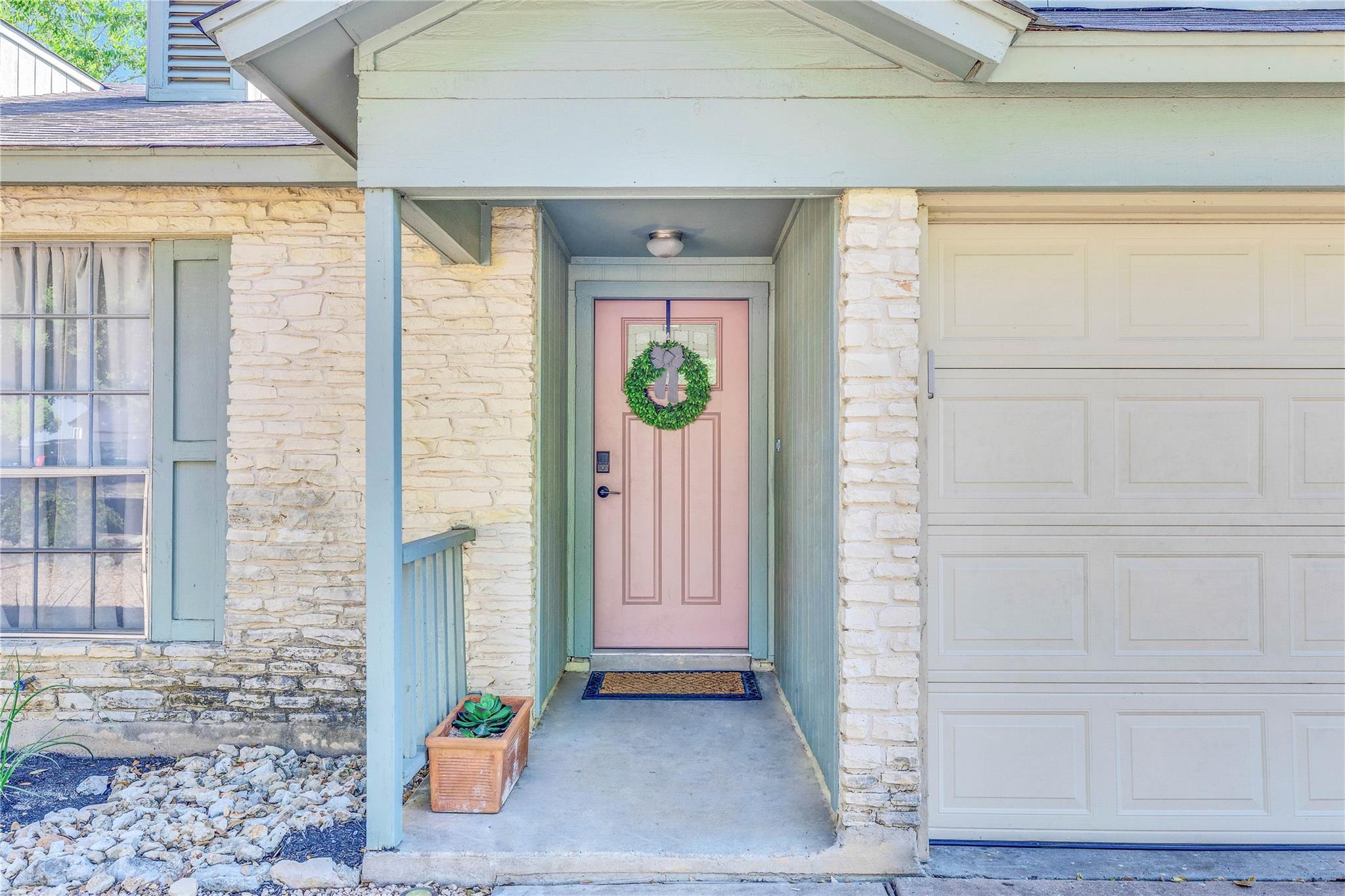 10309 Georgian DR
