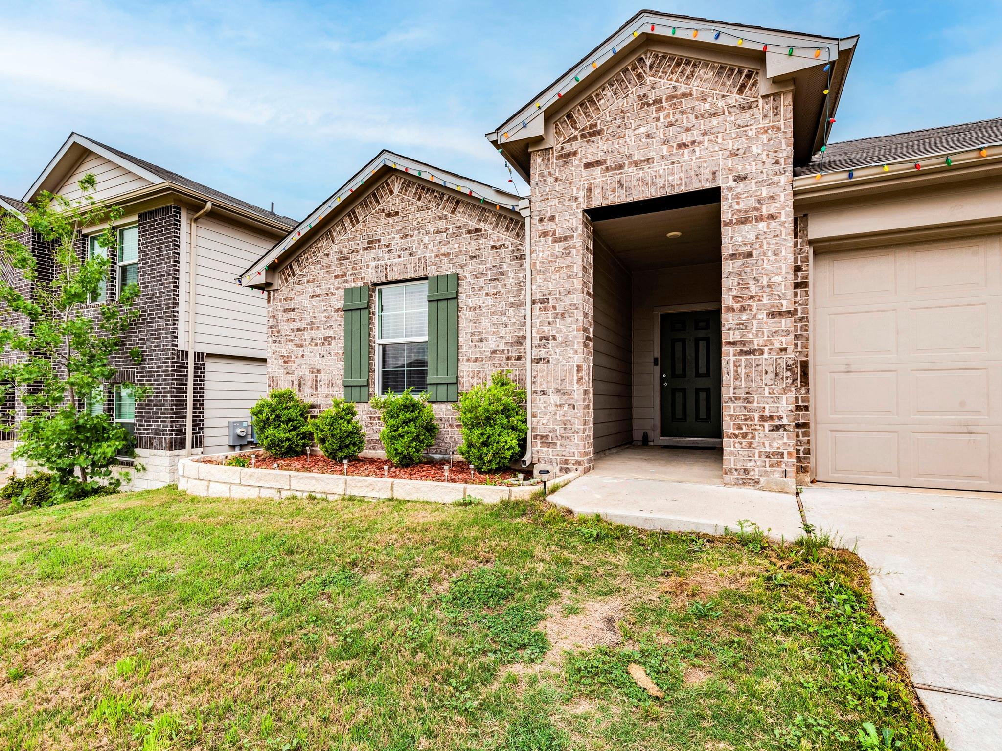 6100 Brampton LN
