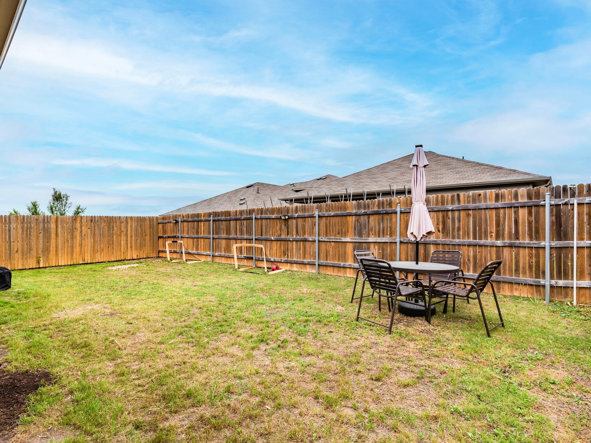 6100 Brampton LN