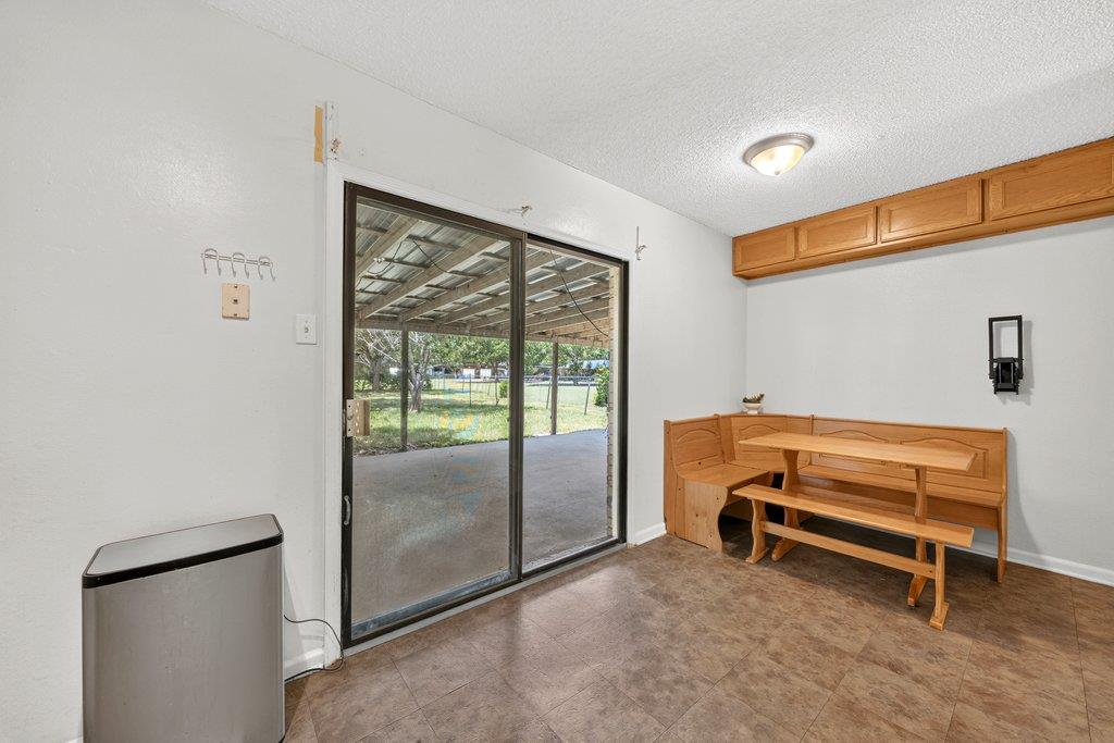 213 Atascosa ST