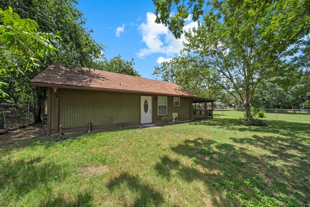 213 Atascosa ST