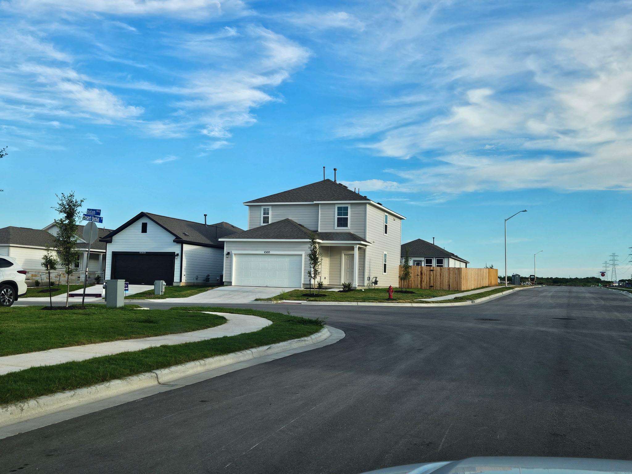 10615 Ridan WAY
