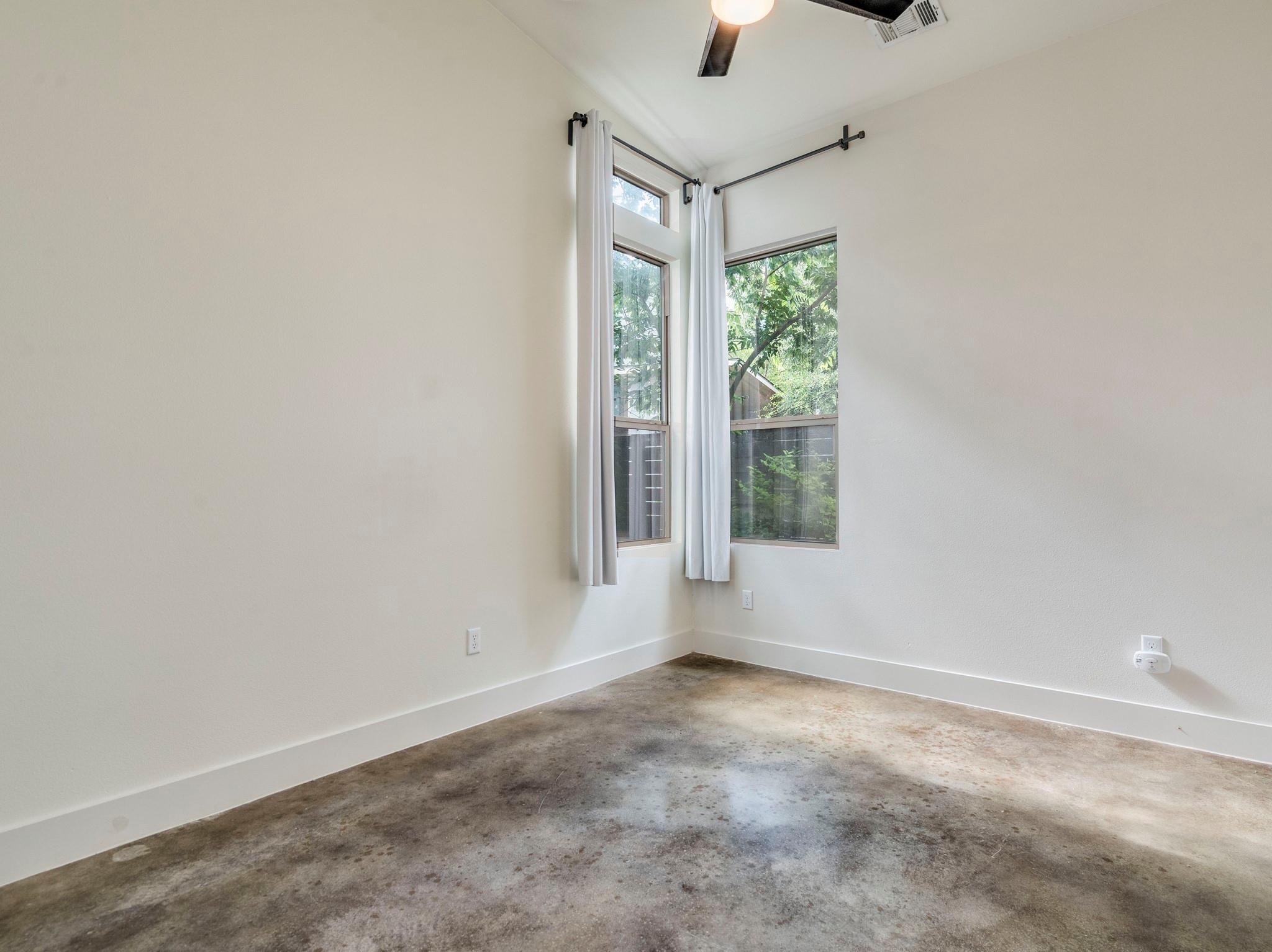 1404 Singleton Ave # B