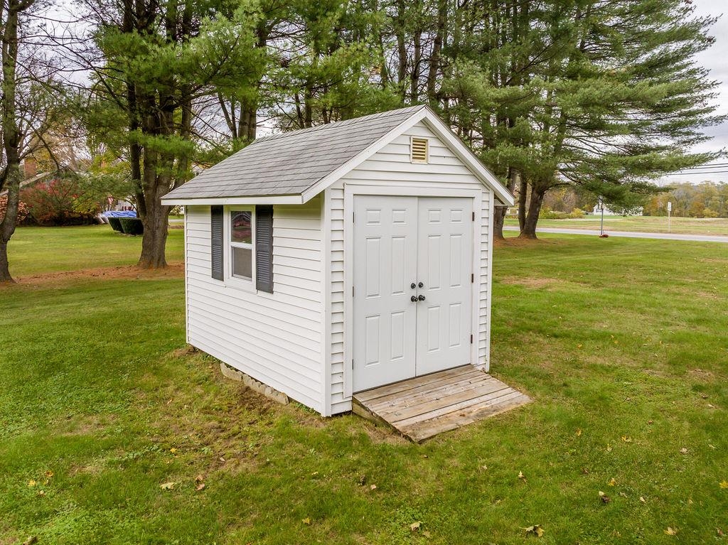 17 Riley Drive