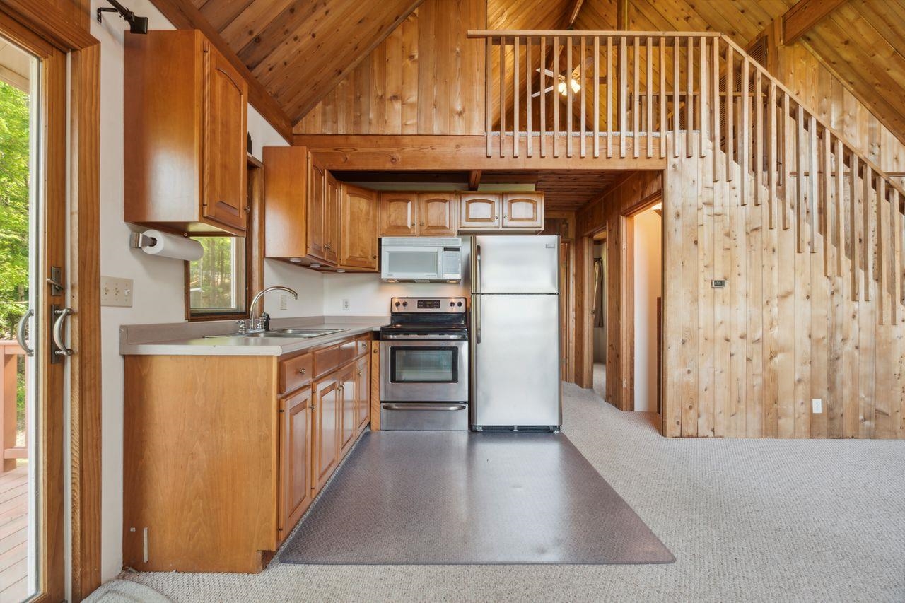 795 Hall Road