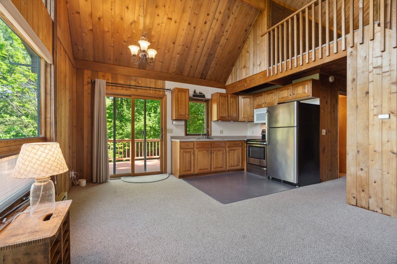795 Hall Road