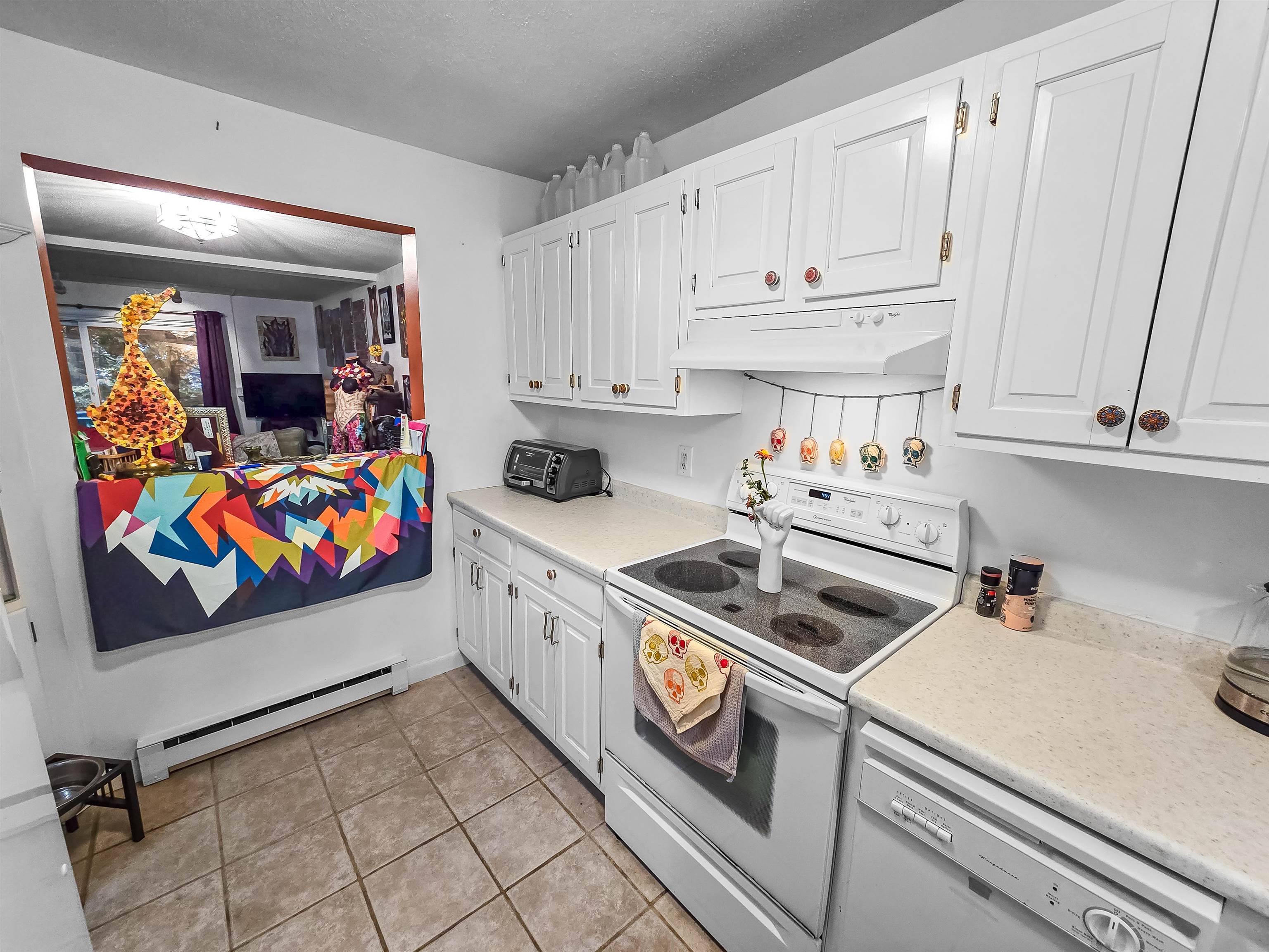 1295 Hartford Avenue Unit: 6