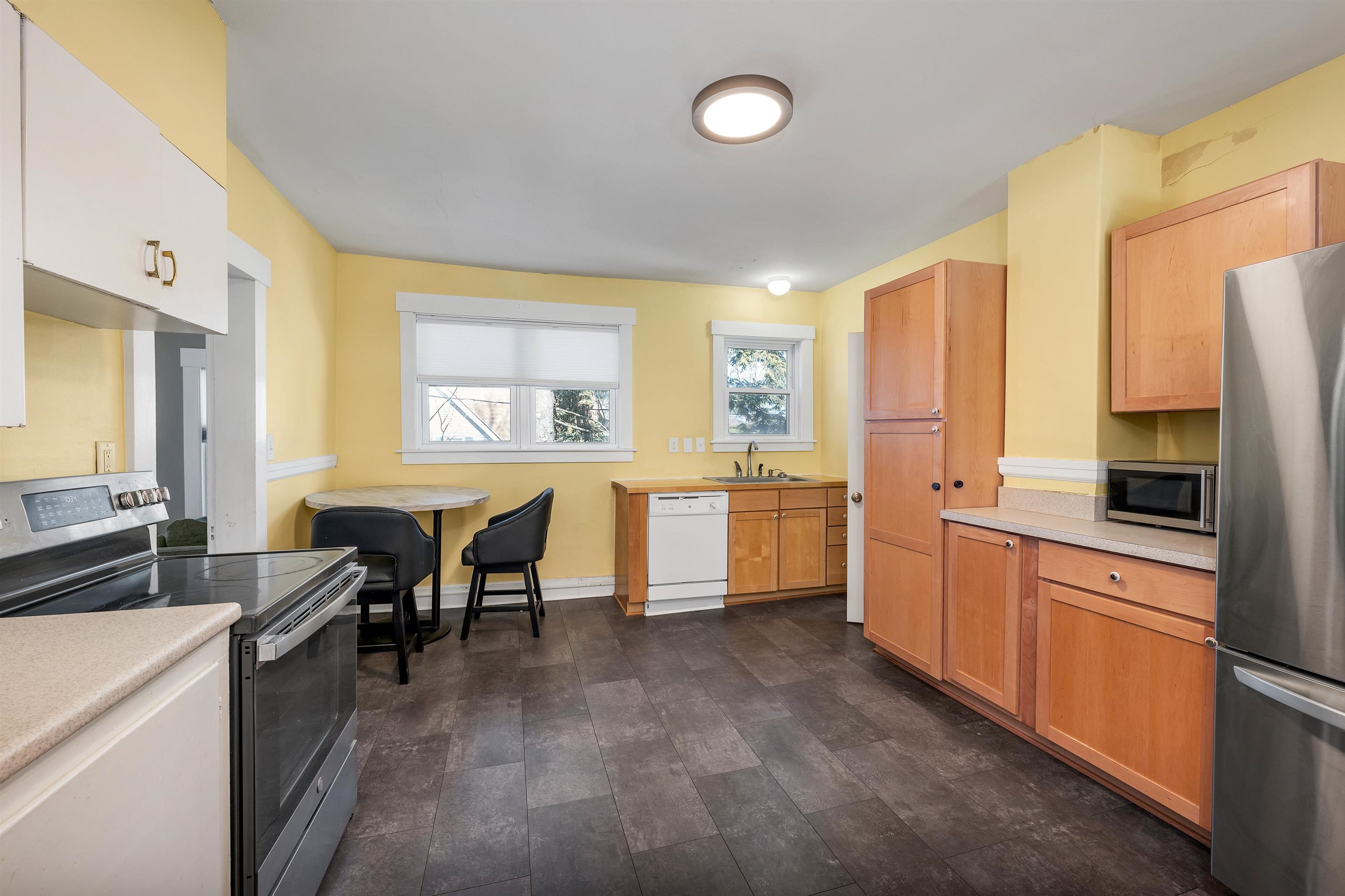 27 Seminary Hill Road