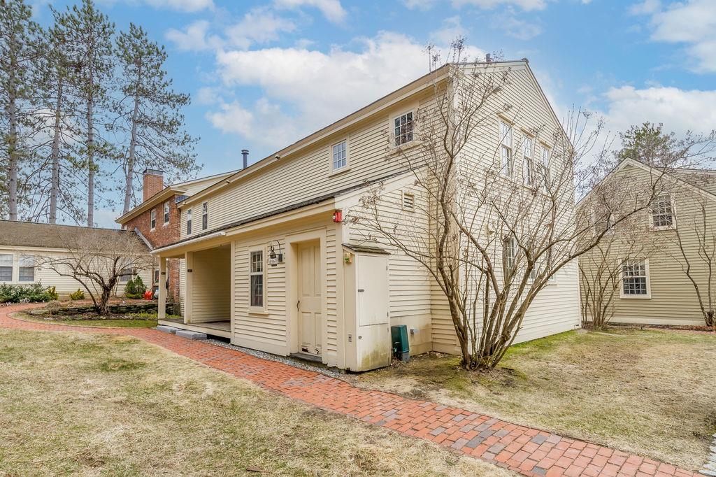 85 Dartmouth College Highway Unit: 404