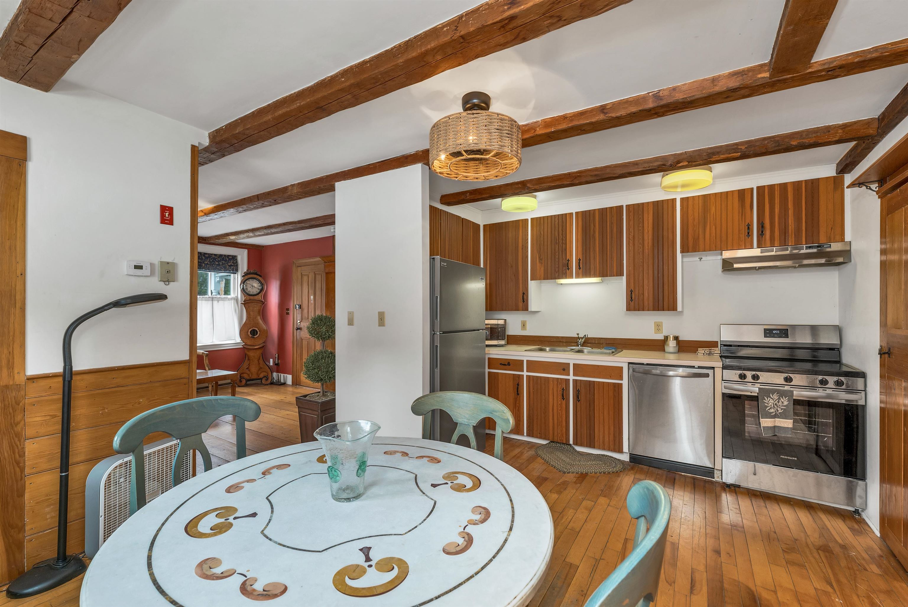 6 On the Common Unit: 4