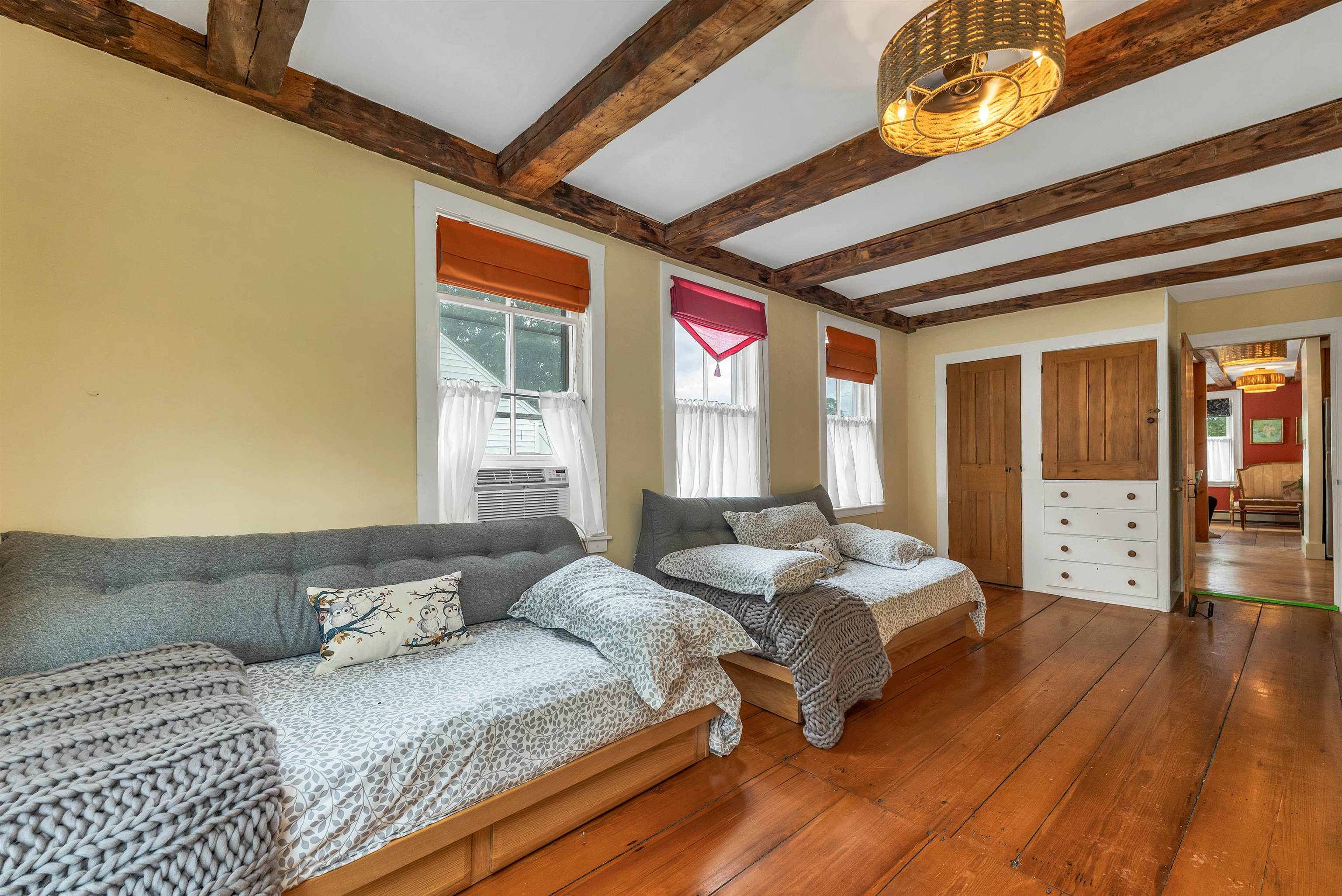 6 On the Common Unit: 4