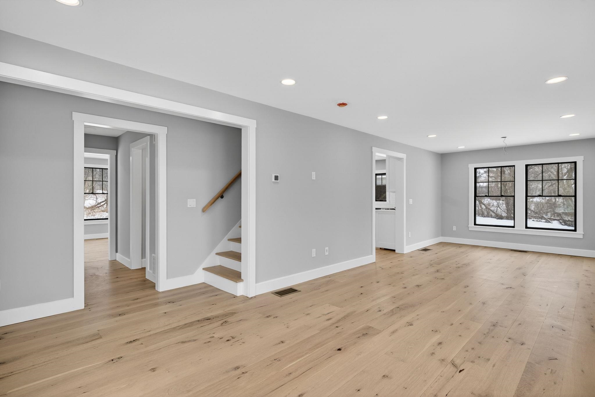 958 East Woodstock Road