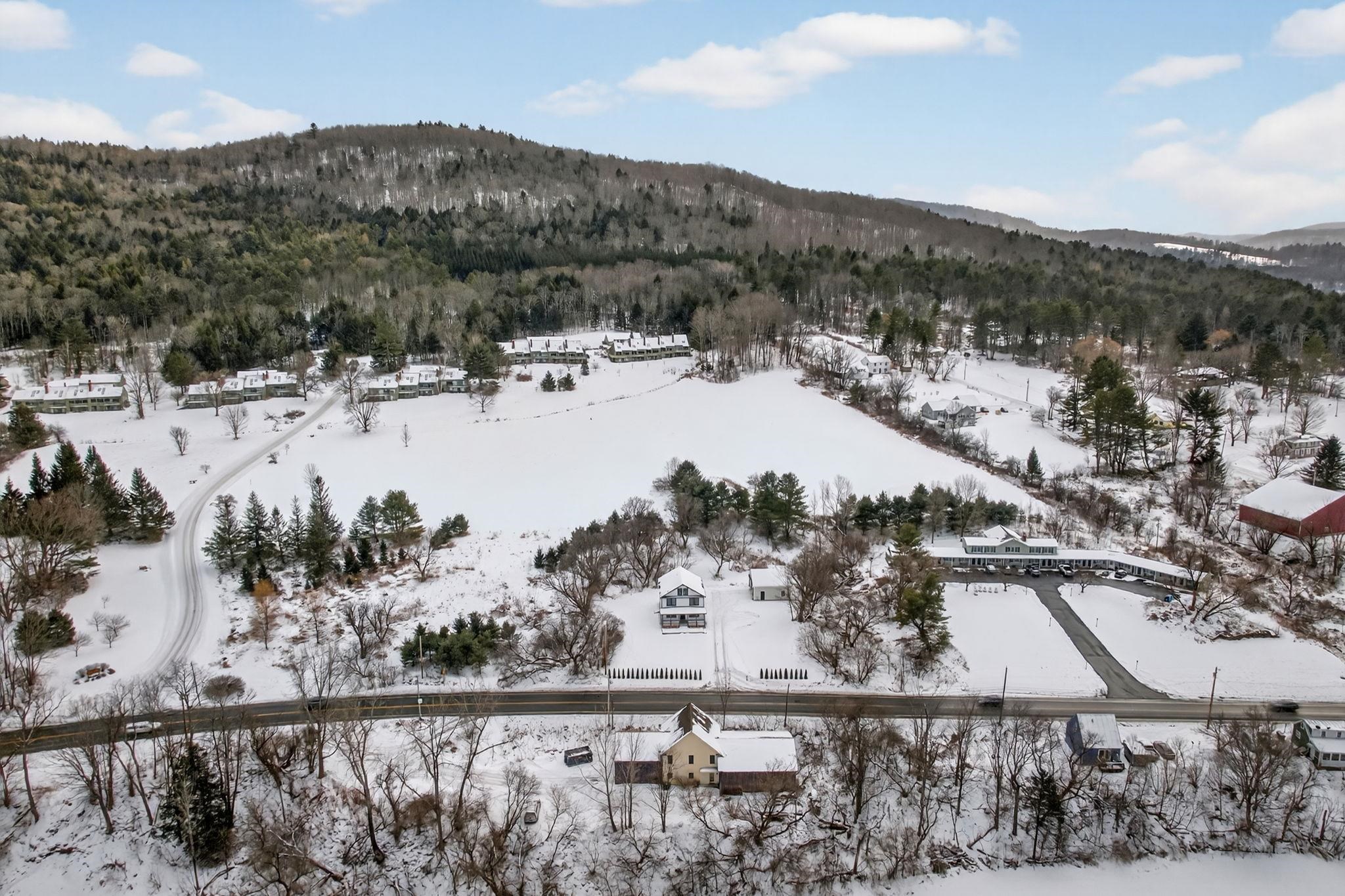 958 East Woodstock Road