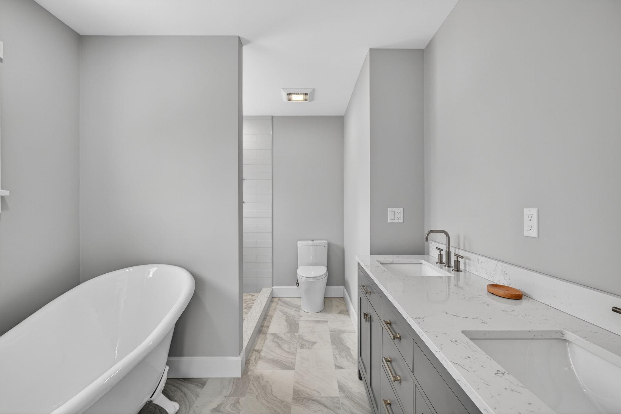 958 East Woodstock Road