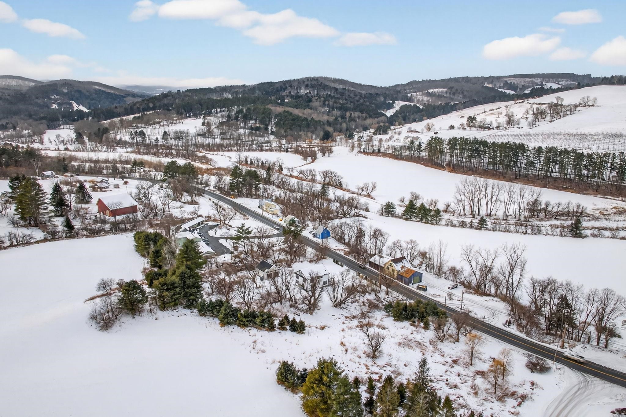 958 East Woodstock Road