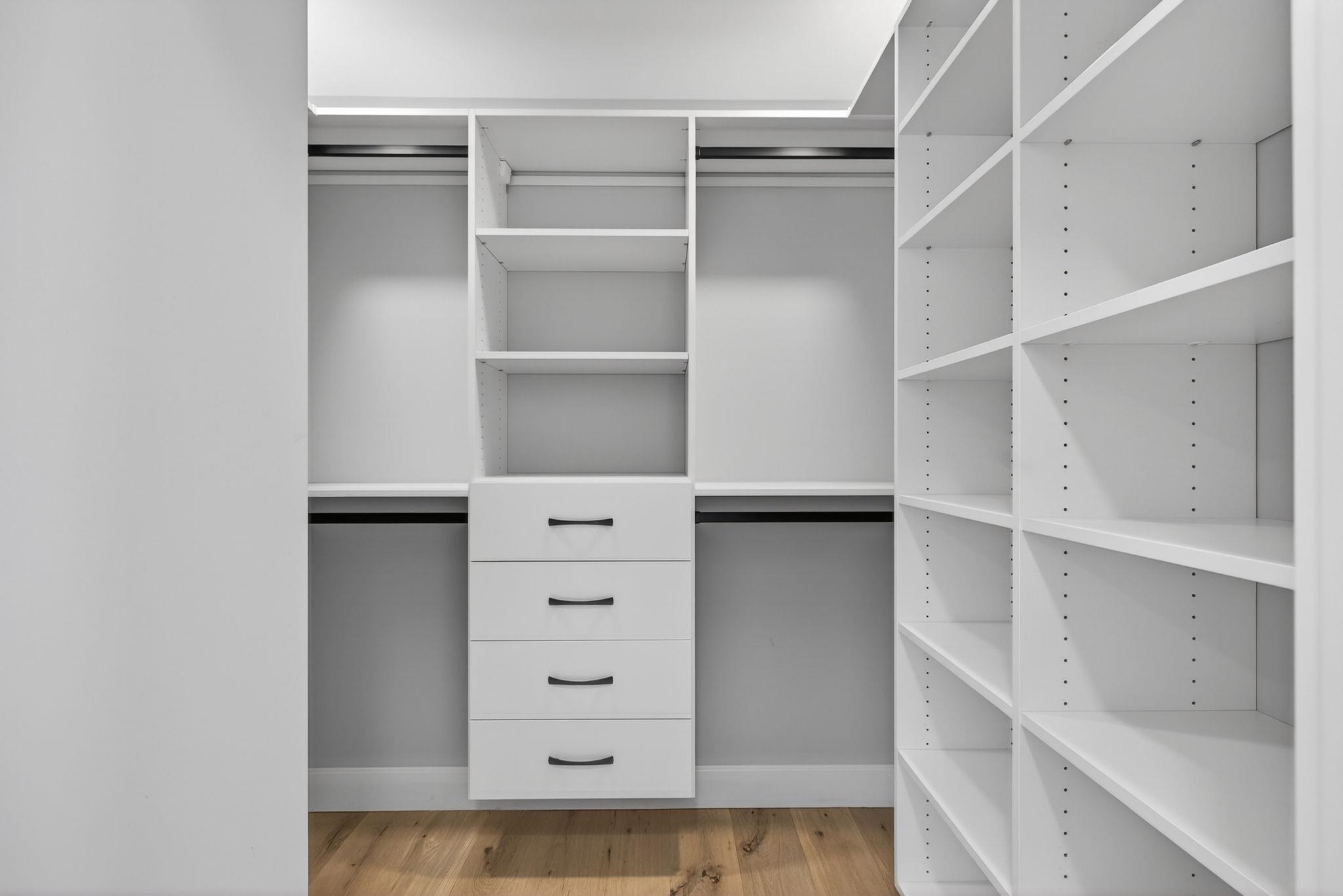 958 East Woodstock Road