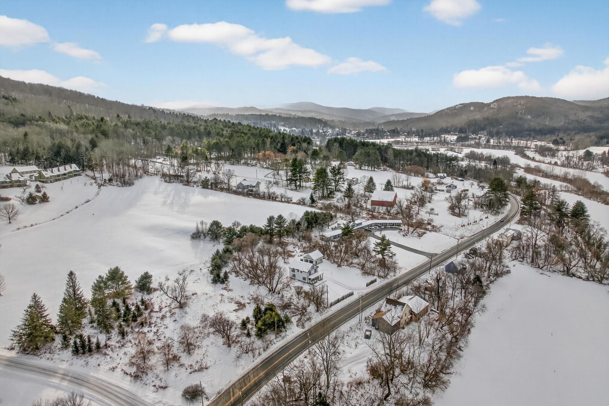 958 East Woodstock Road