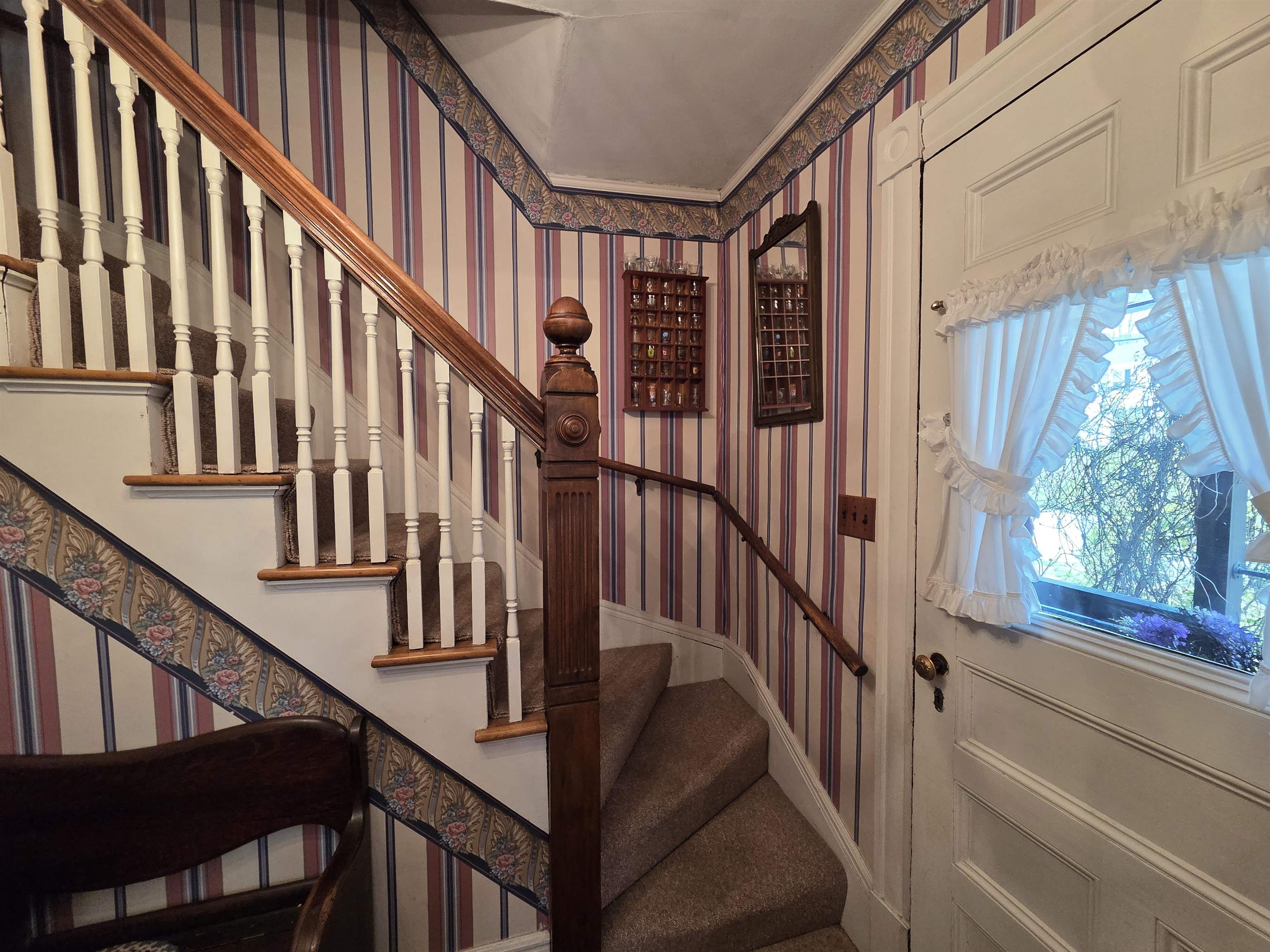27 Crafts Avenue