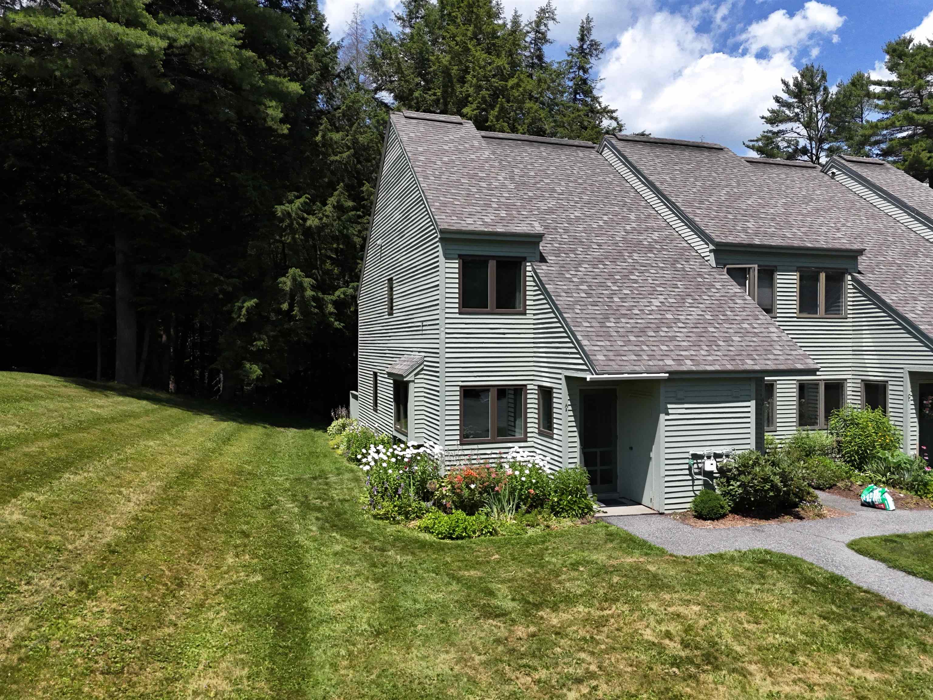 217 Woodhaven Drive Unit: 5A
