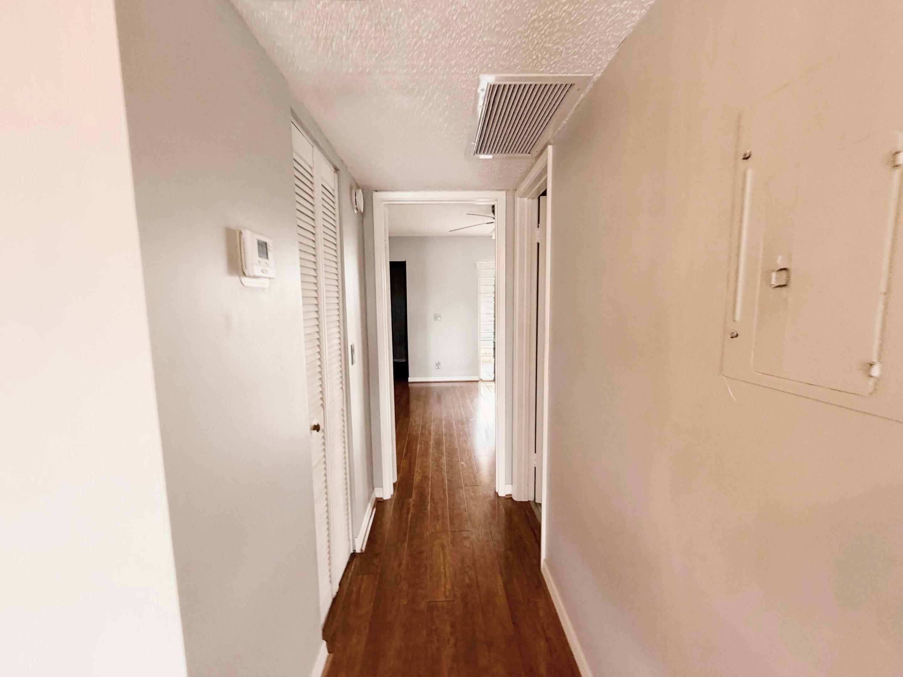 100 E Village Green Cir Circle E 306