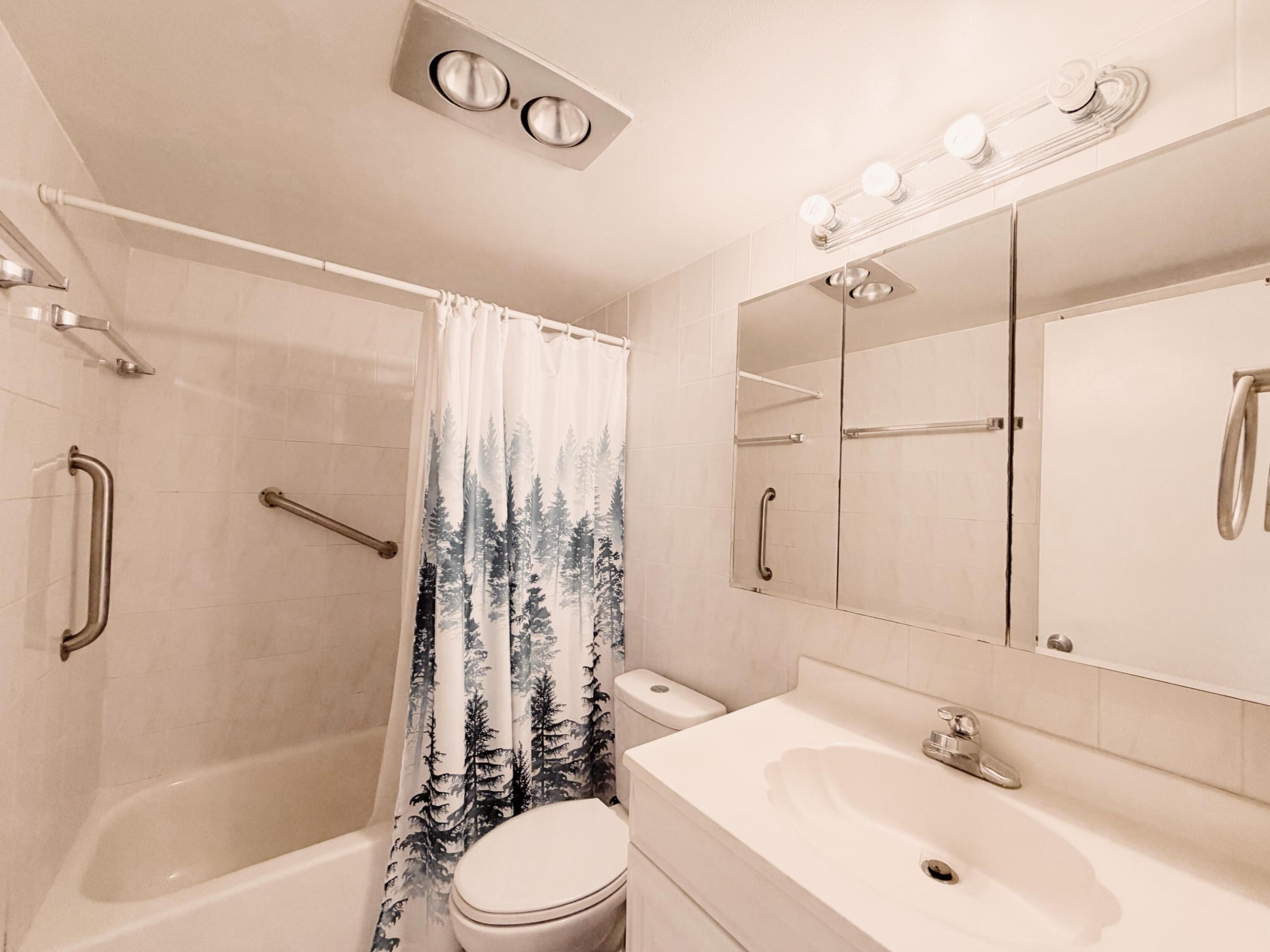 100 E Village Green Cir Circle E 306