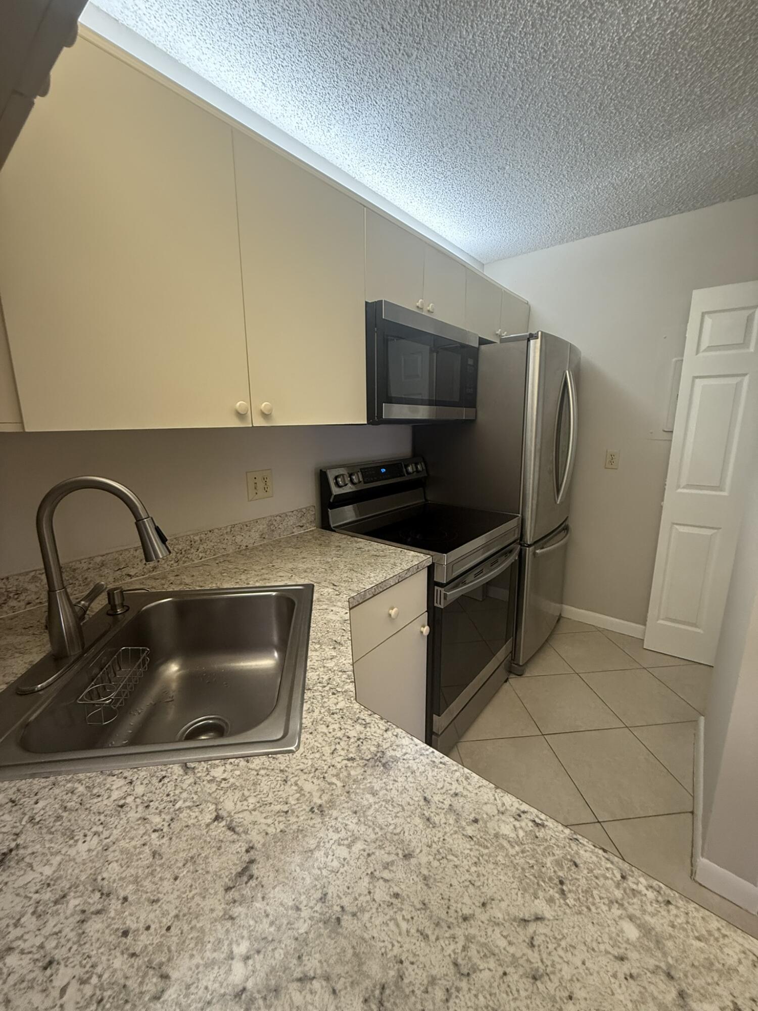 617 Sea Pine Way B1