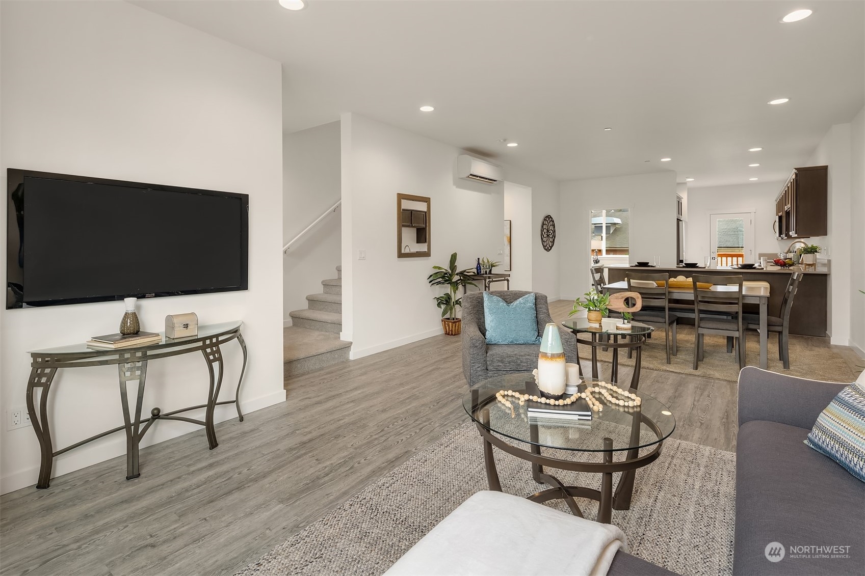 117 SW 181st Place Unit: (C12)