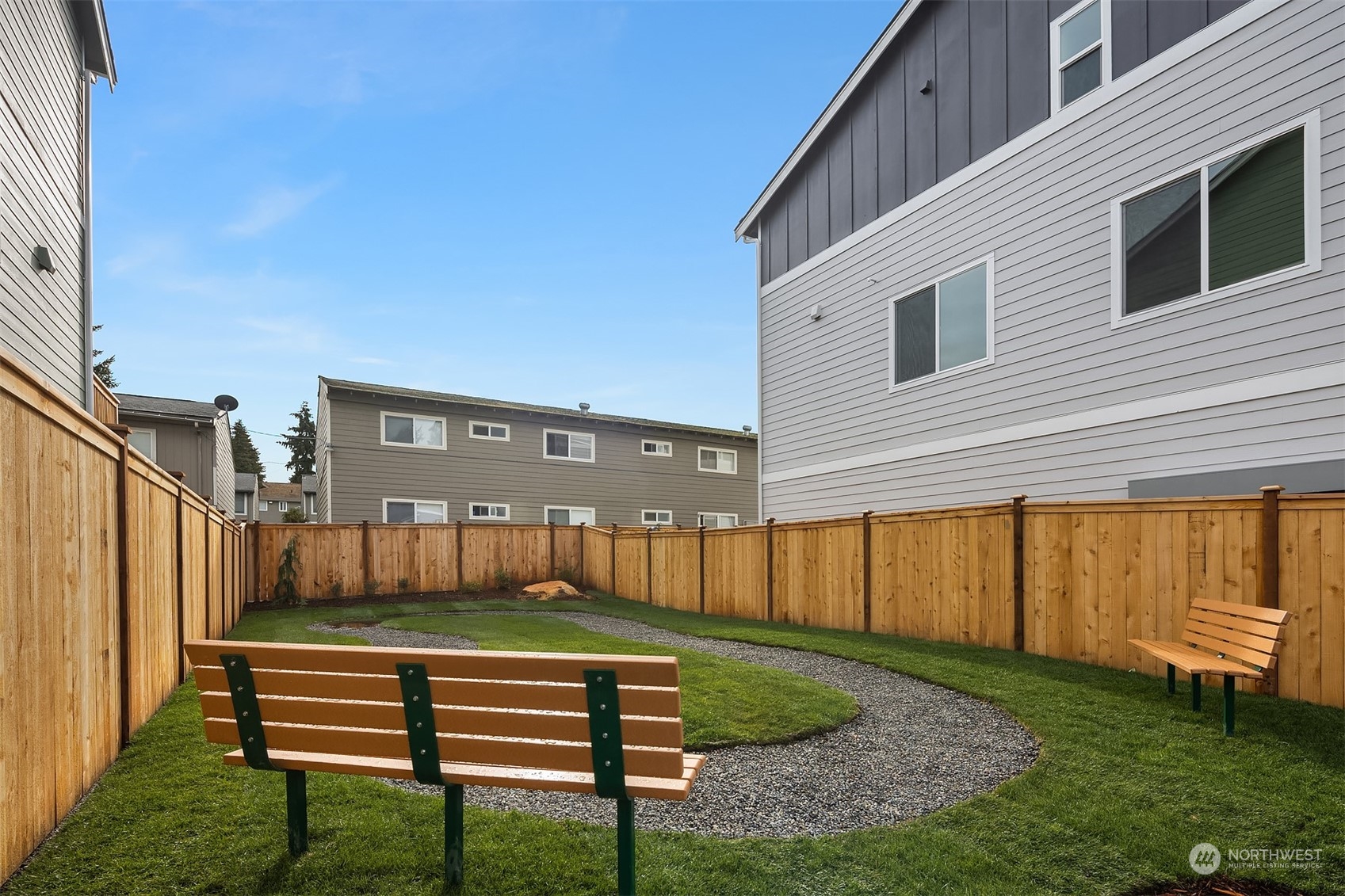 117 SW 181st Place Unit: (C12)
